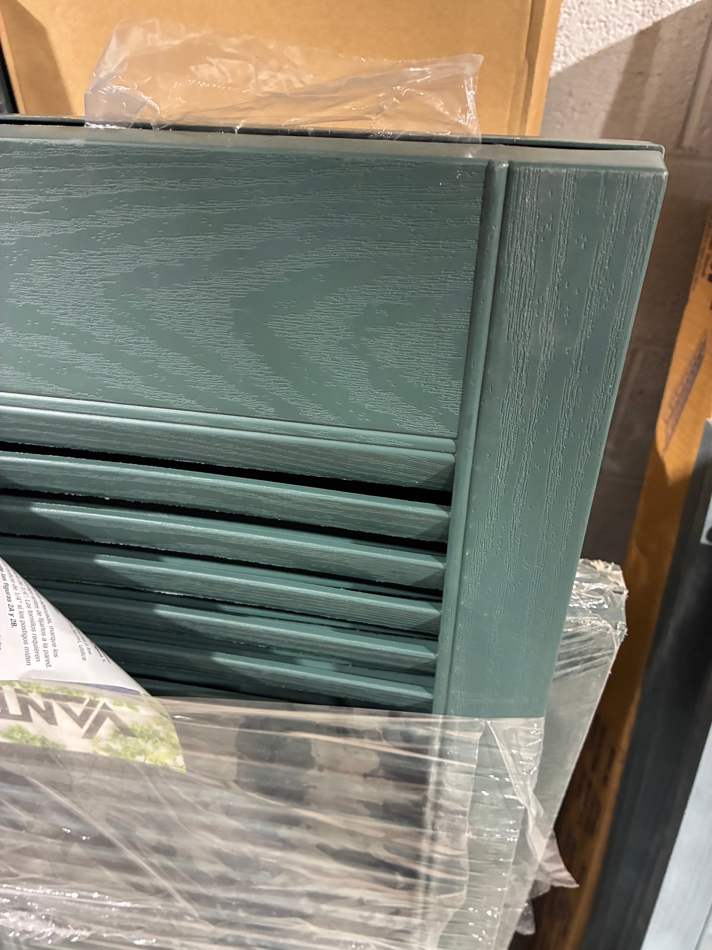 Vantage Louvered Exterior Shutters – Forest Green (15" x 48")