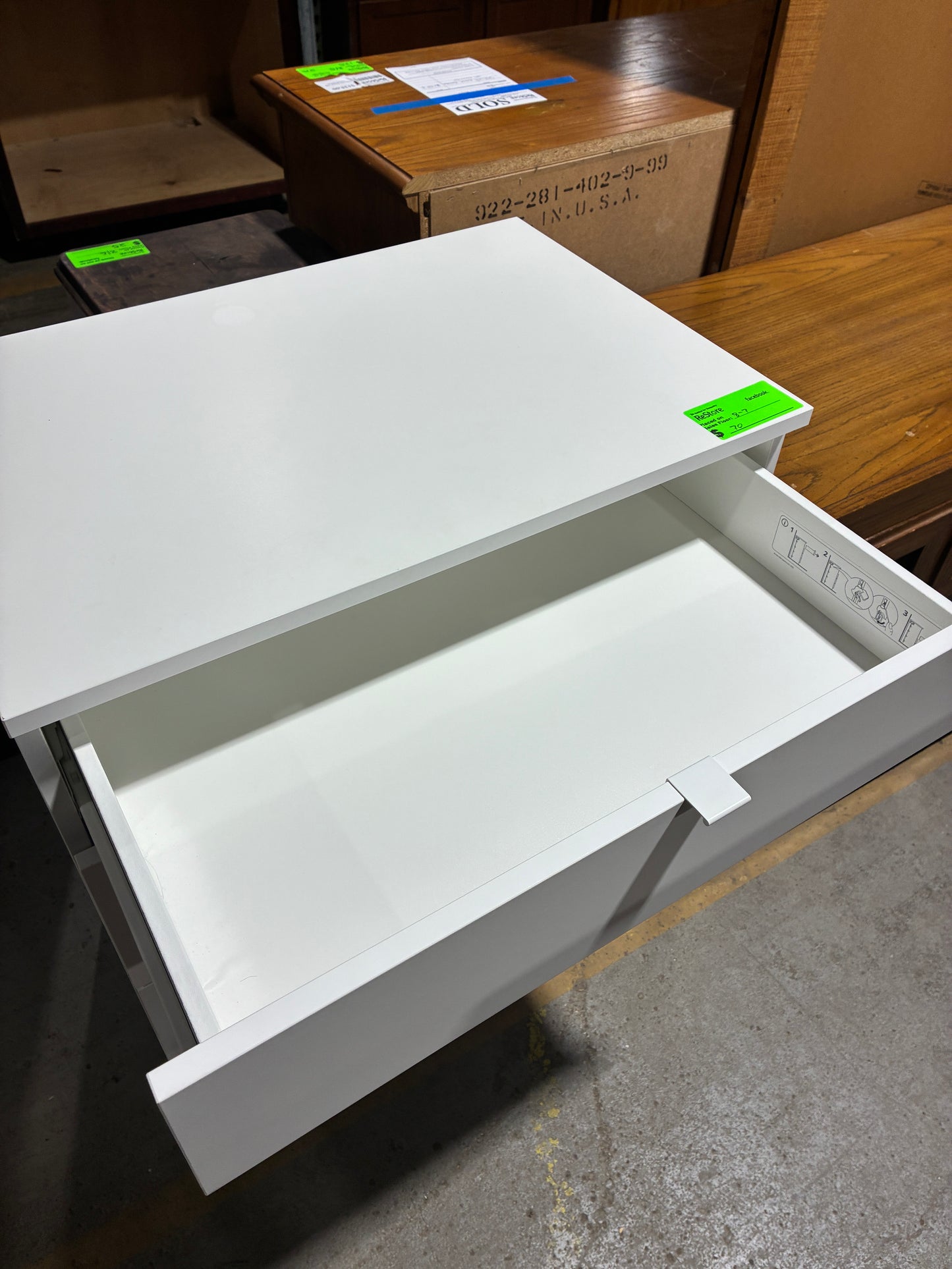 Modern White 4-Drawer Dresser
