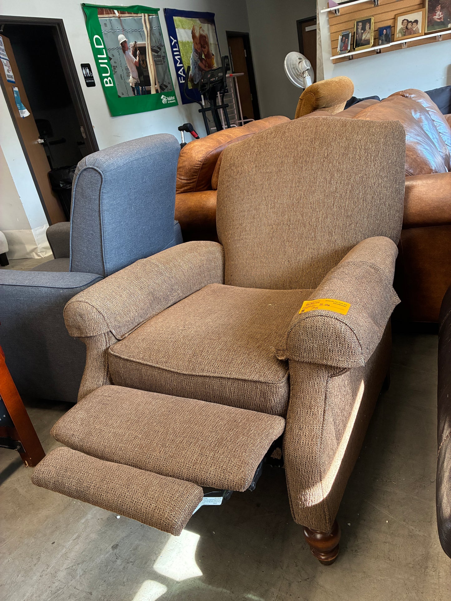 Traditional Upholstered Recliner Chair