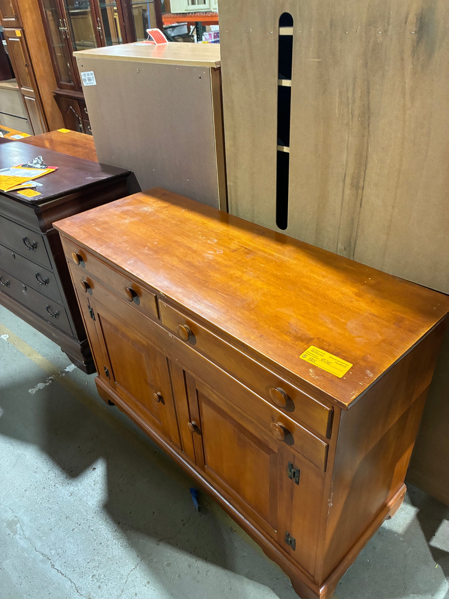 Traditional Cherry Finish Sideboard Buffet Cabinet