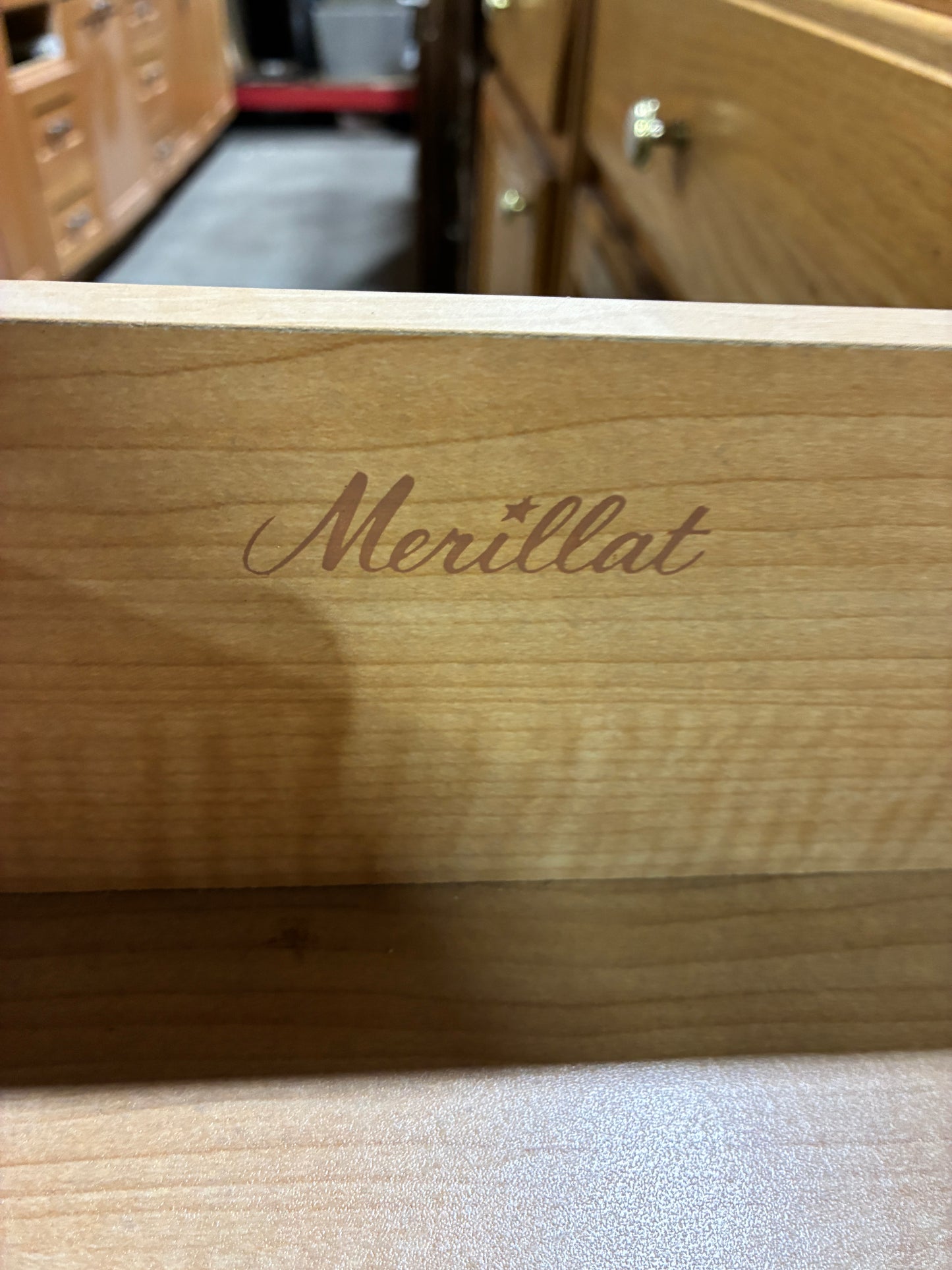 Merillat 6-Piece Oak Kitchen Cabinet Set