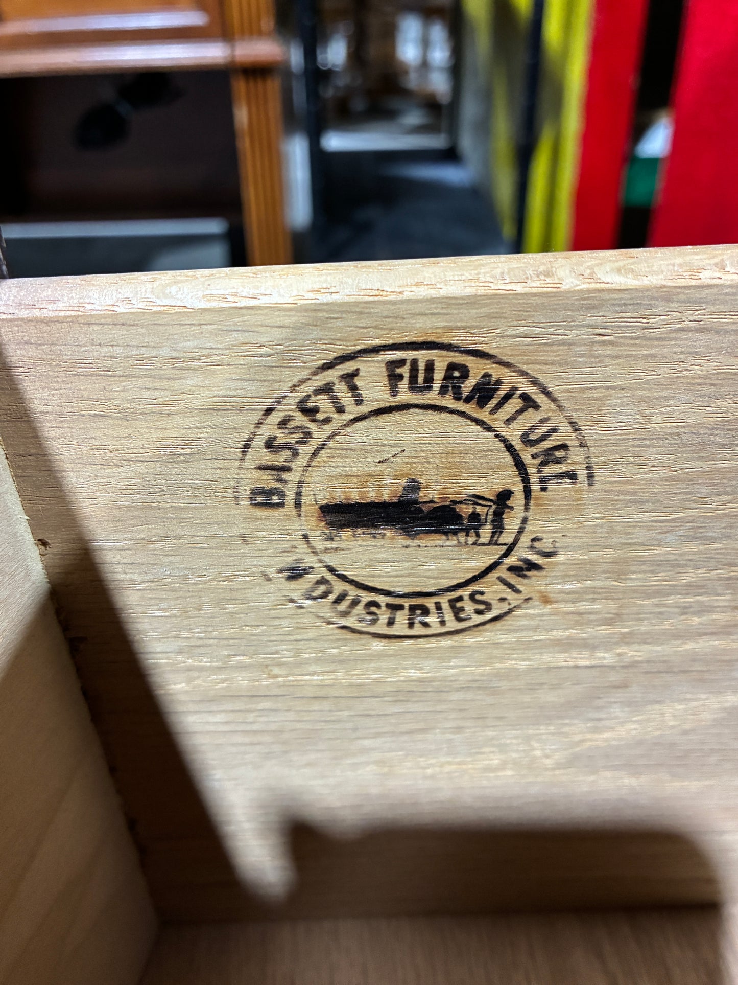 Bassett Furniture 6-Drawer Dresser