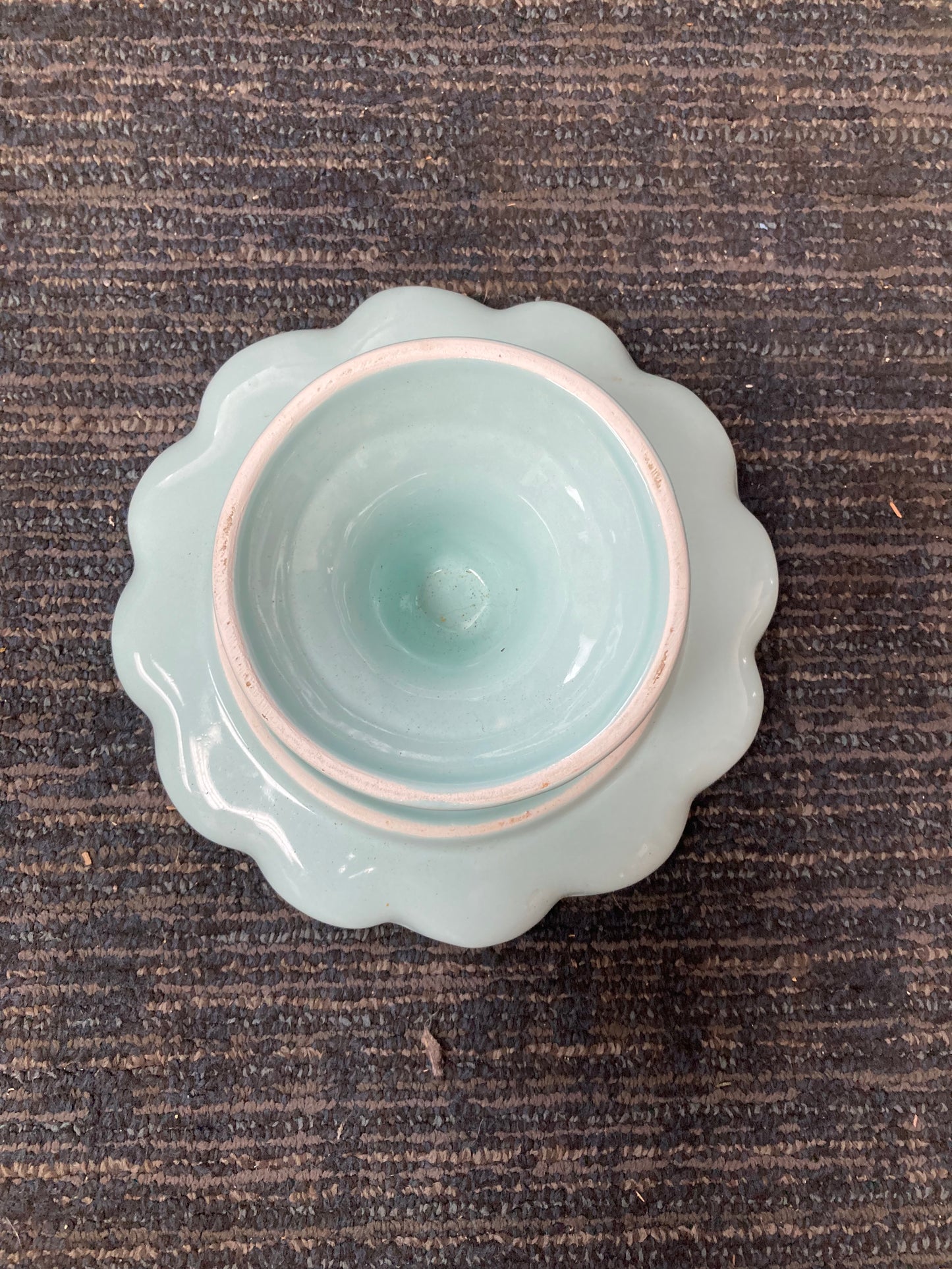Michele & Jessica Ceramic Cake Stand