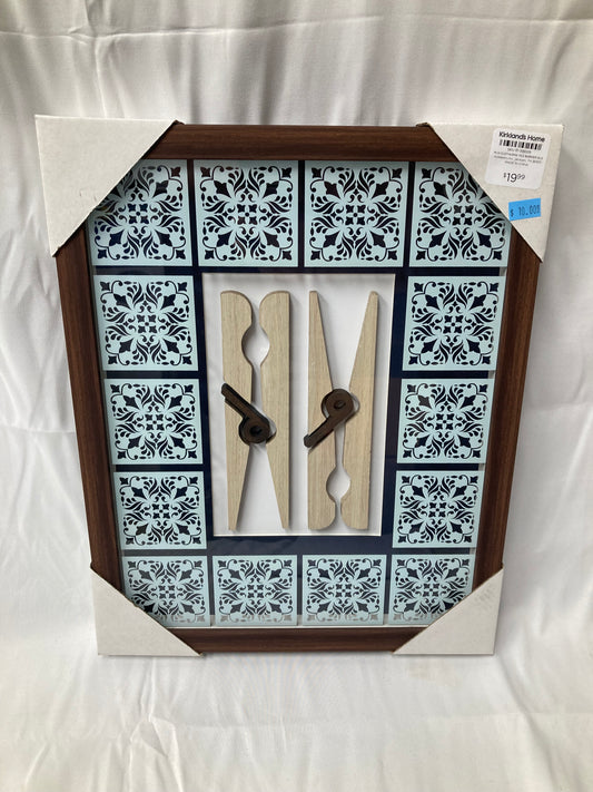 Kirkland’s Clothesline Tile Wall Art