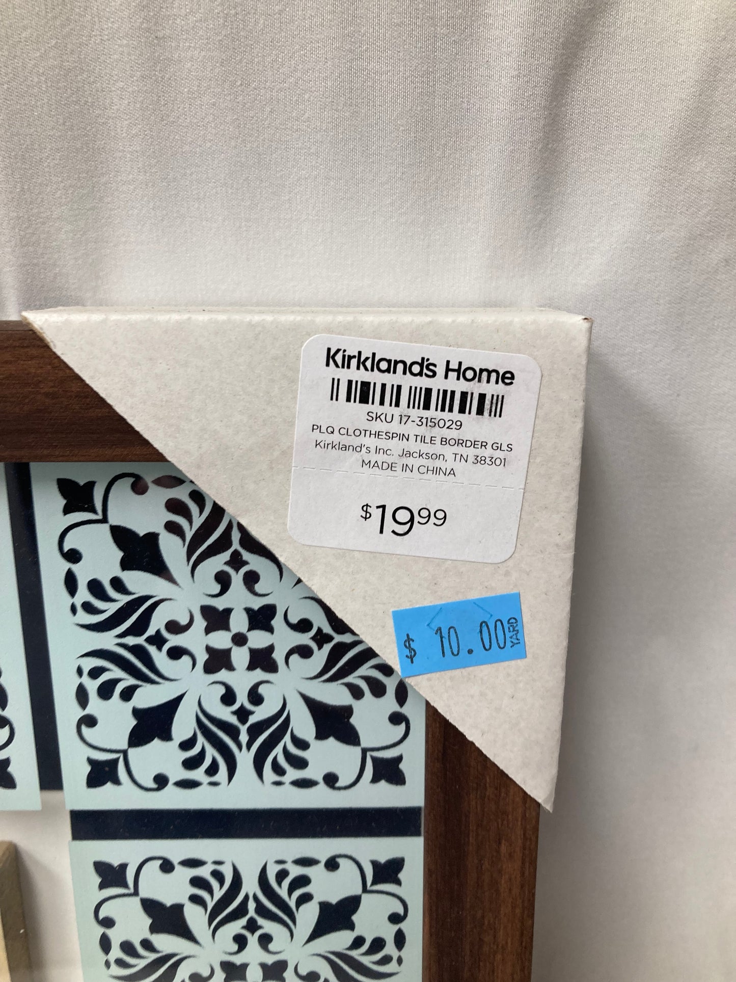 Kirkland’s Clothesline Tile Wall Art