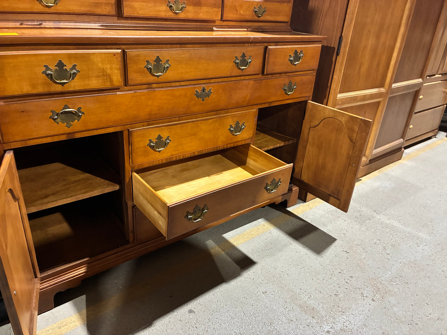 Traditional Cherry Wood China Cabinet & Buffet Hutch