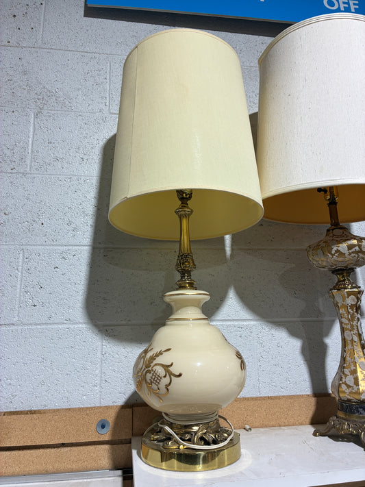 Vintage Style Cream & Gold Table Lamp