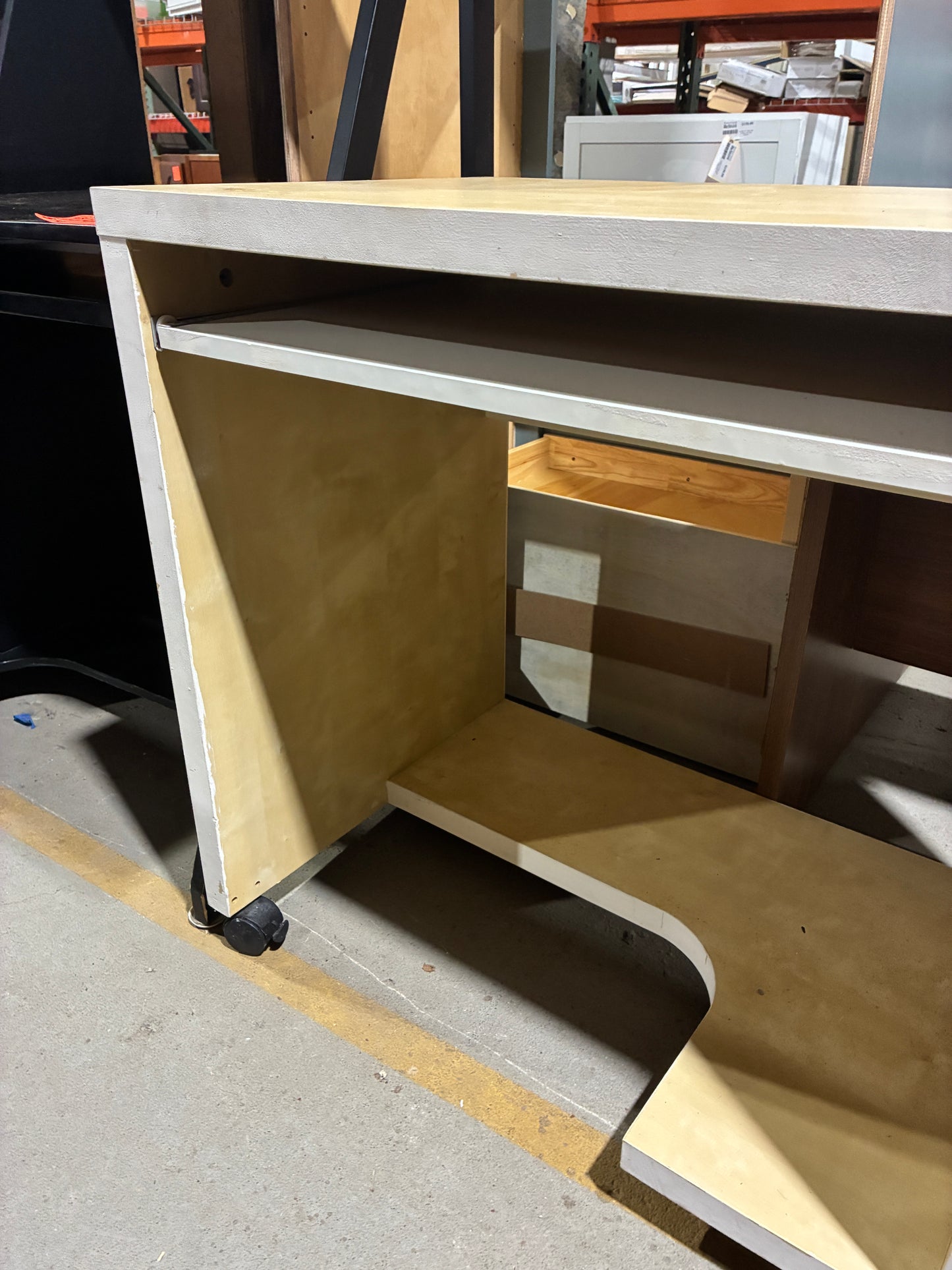 Compact Rolling Desk with Pull-Out Keyboard Tray