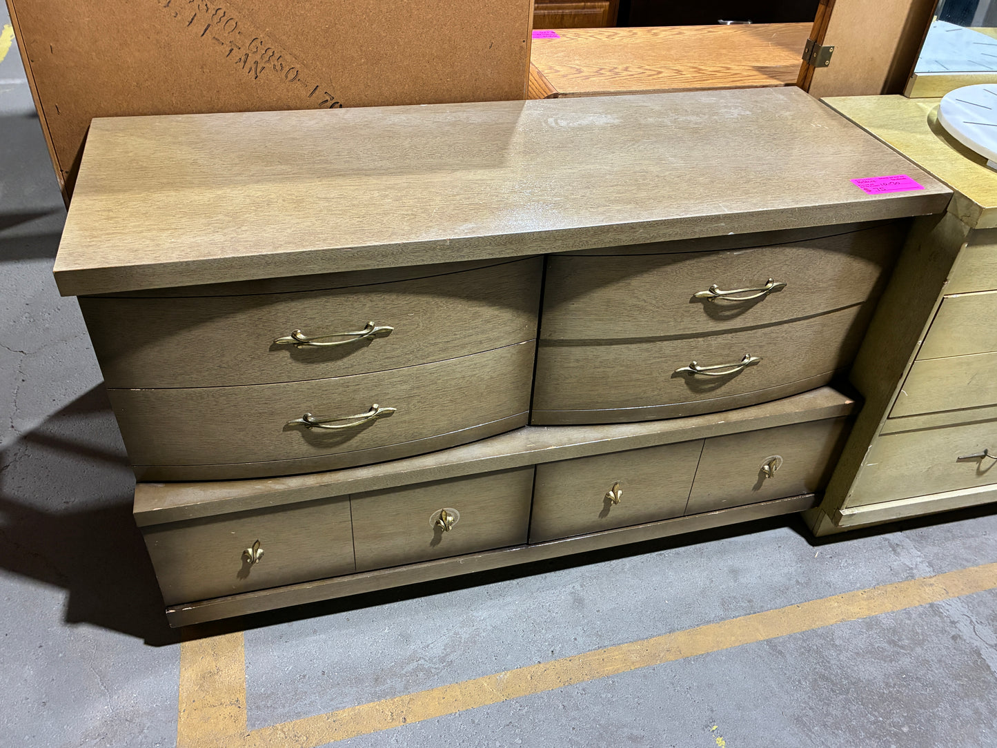 Bassett Furniture 6-Drawer Dresser
