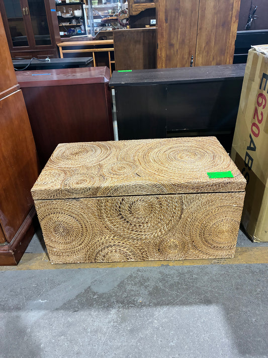Woven Natural Fiber Storage Trunk