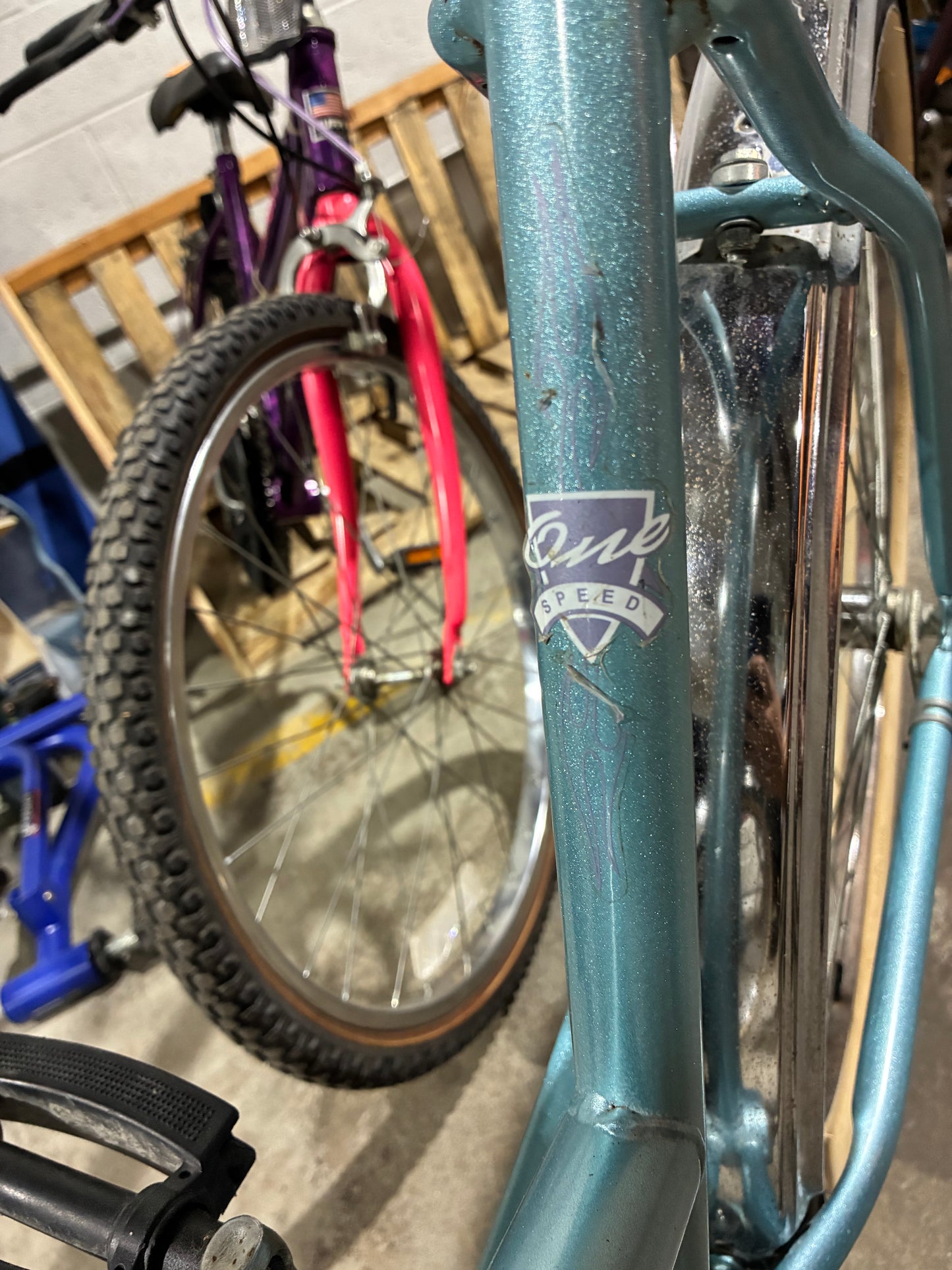 Huffy Cranbrook Teal Cruiser Bike with Front Basket