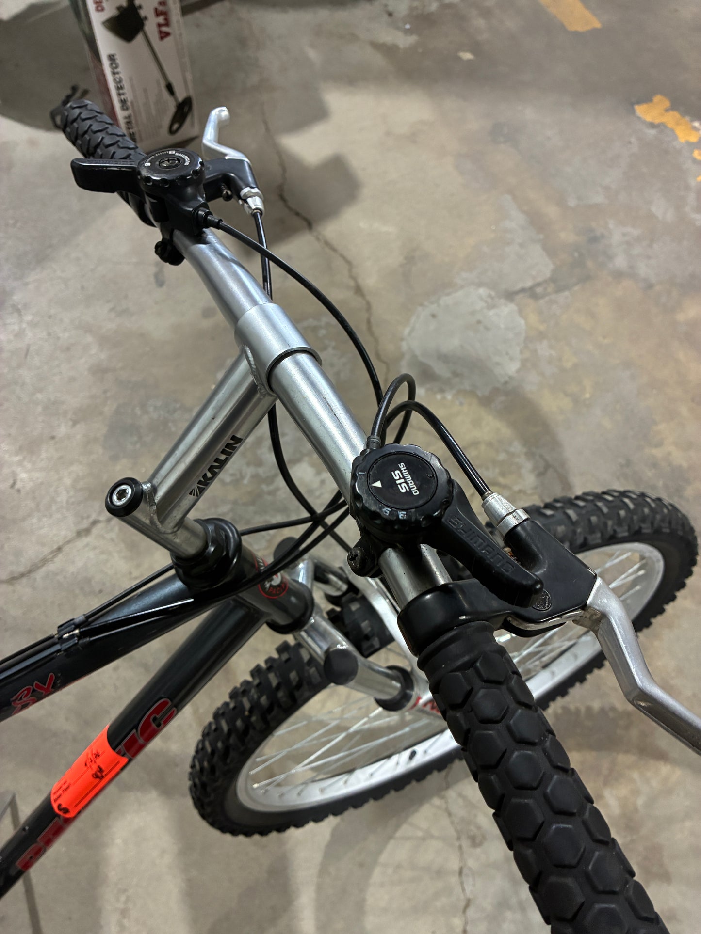 Pacific Rock Stomper SX Mountain Bike