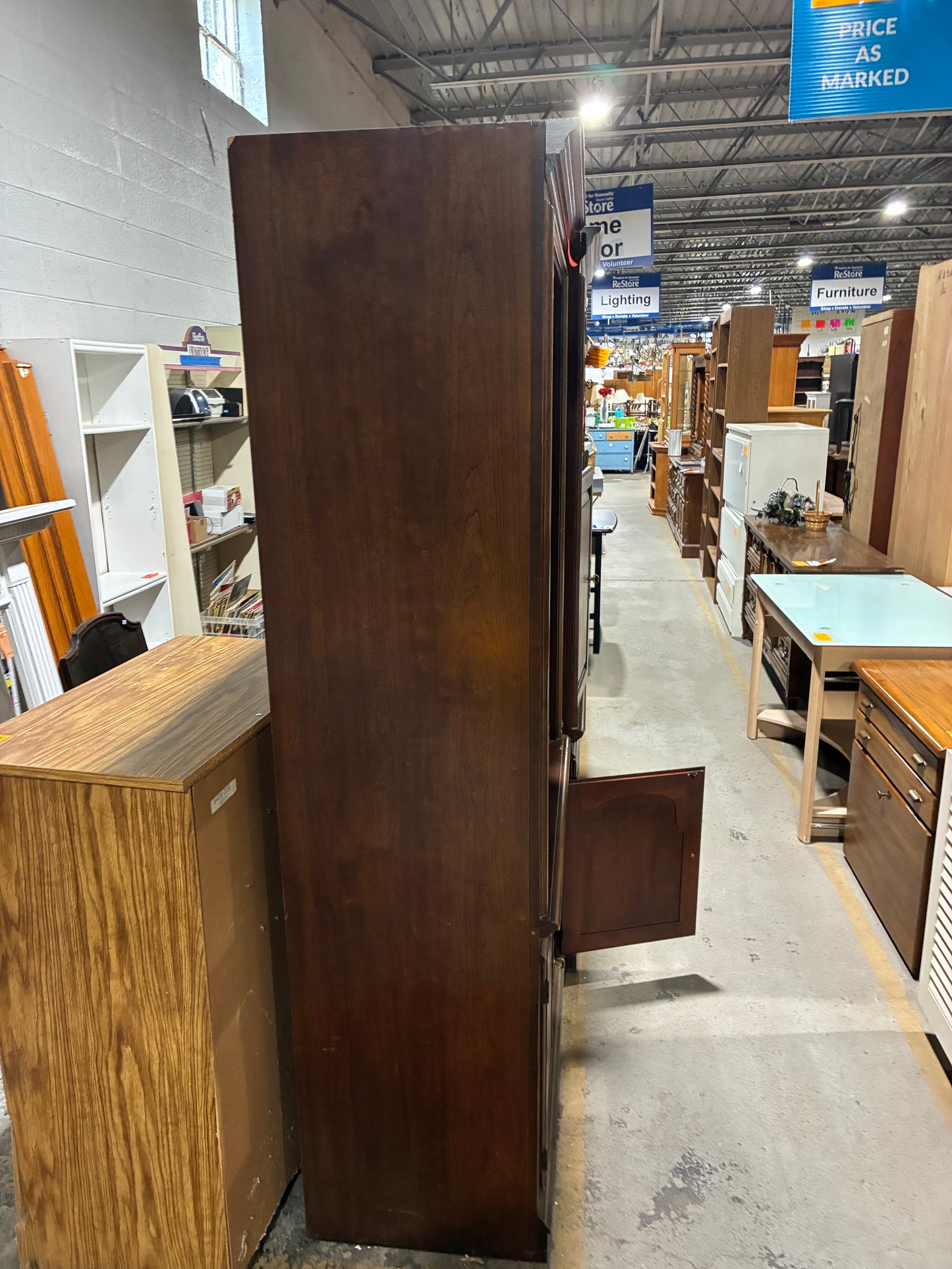 Traditional Entertainment Center with Storage Cabinets #1