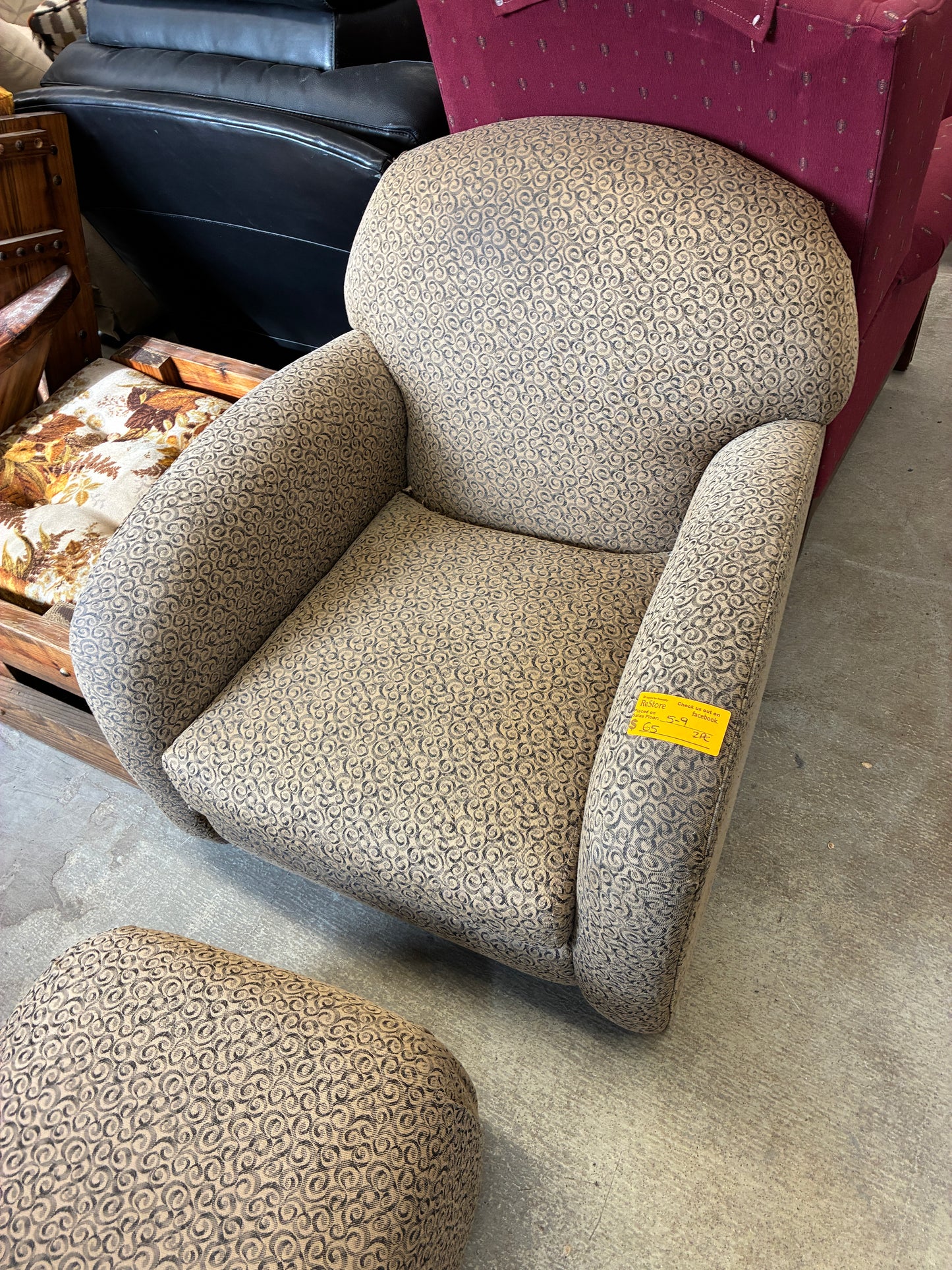 Patterned Accent Chair with Ottoman