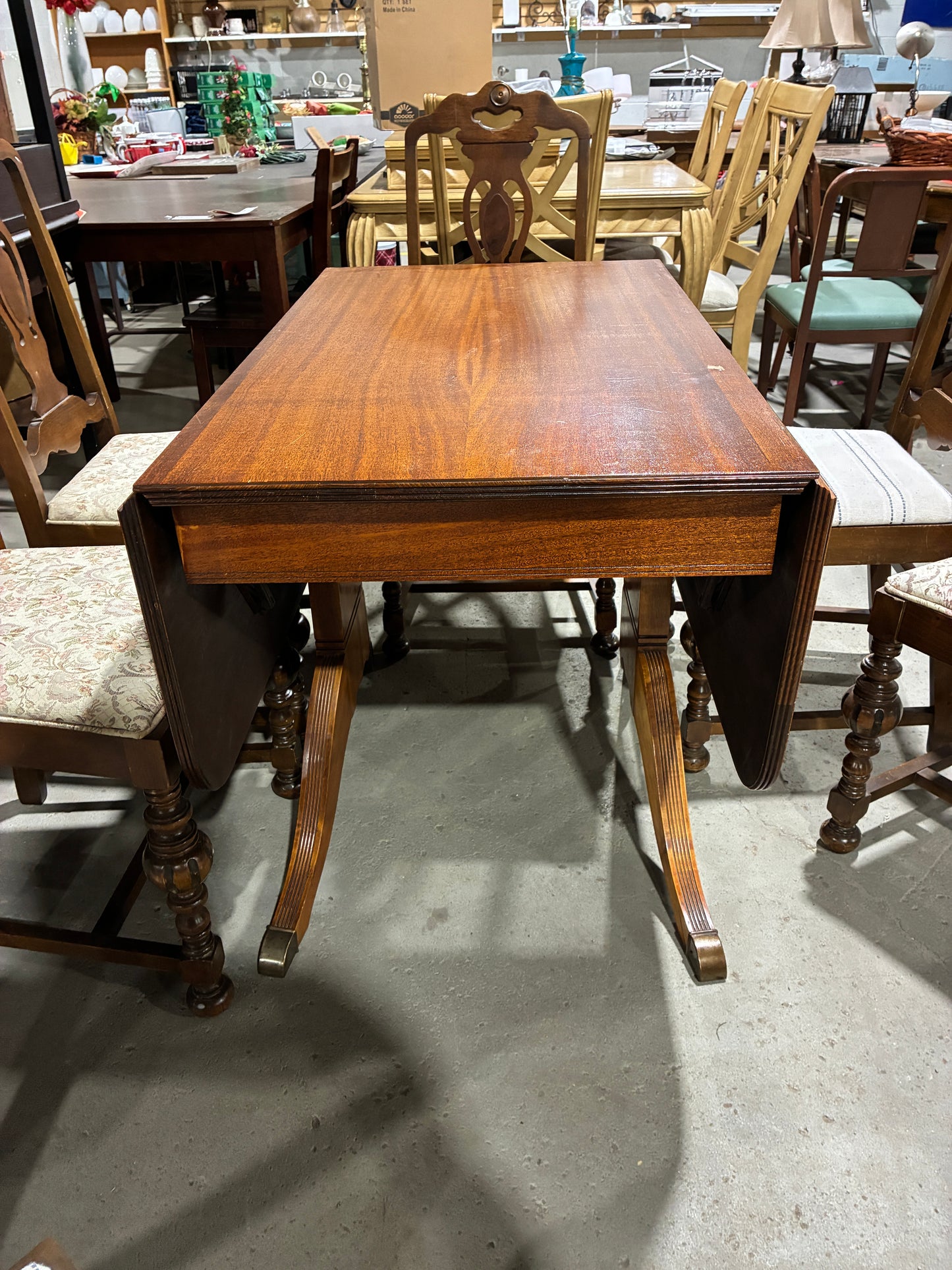 Vintage Drop Leaf Dining Table Set with 6 Chairs