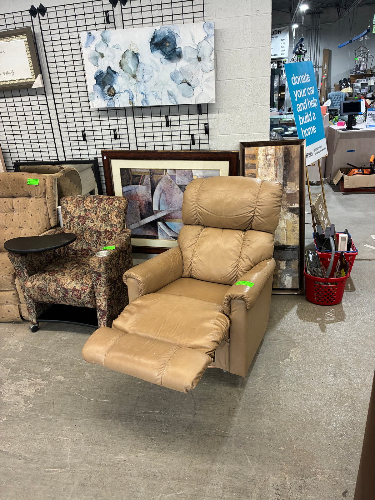 Tan Leather Recliner Chair