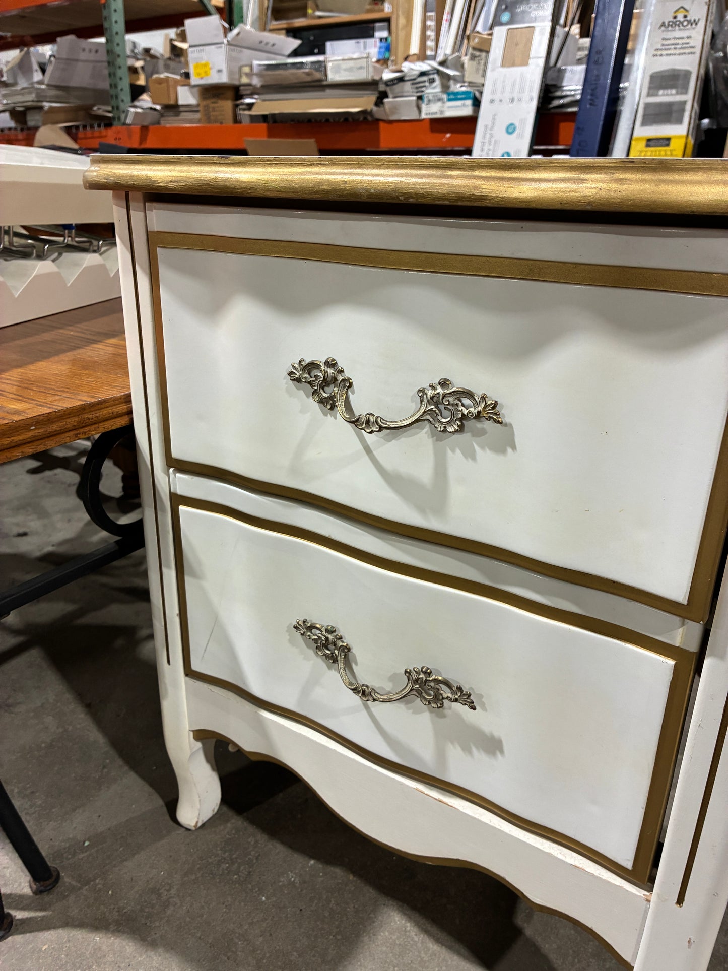 Vintage Style 2-Drawer Nightstand