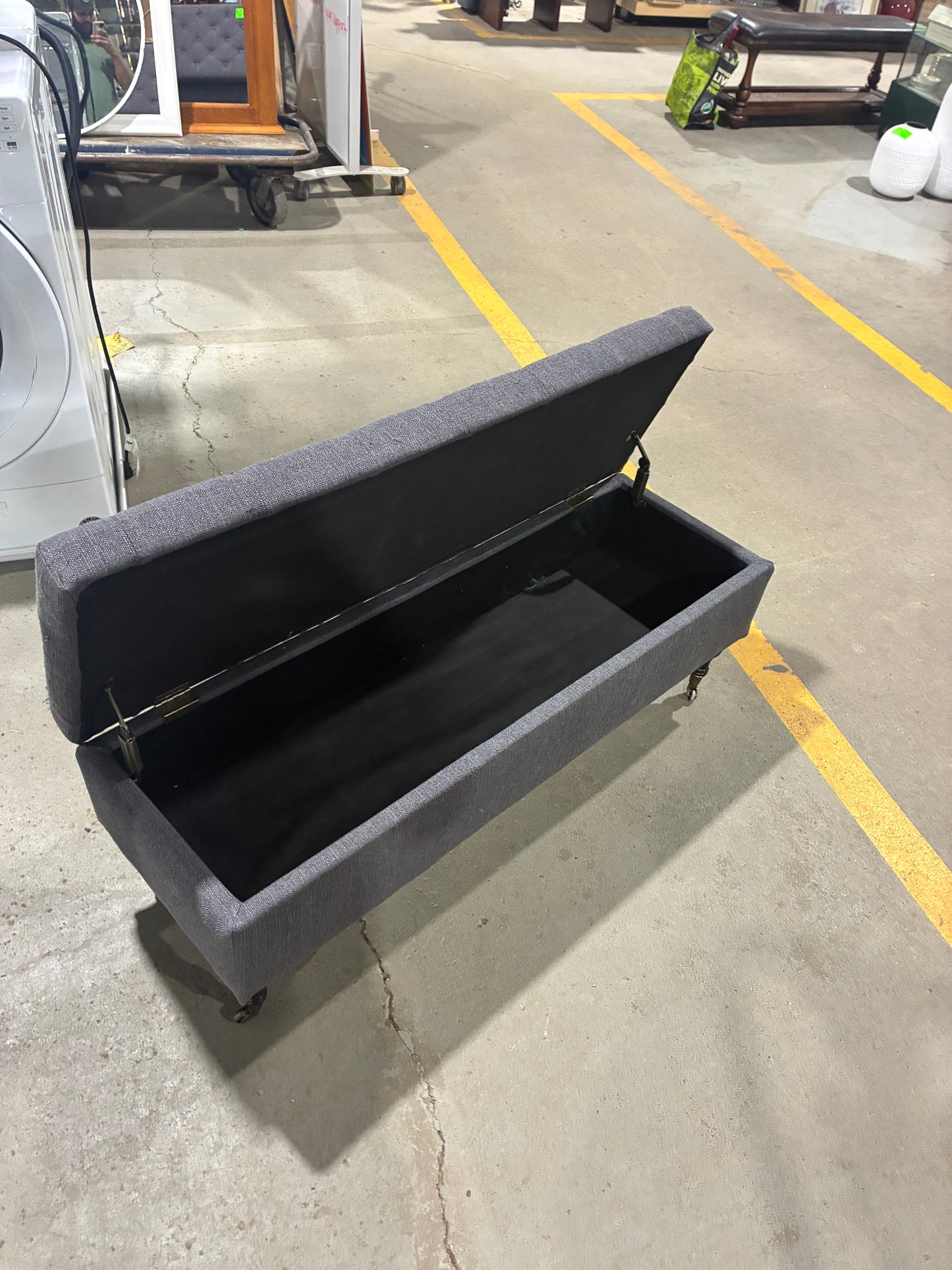Tufted Gray Storage Bench