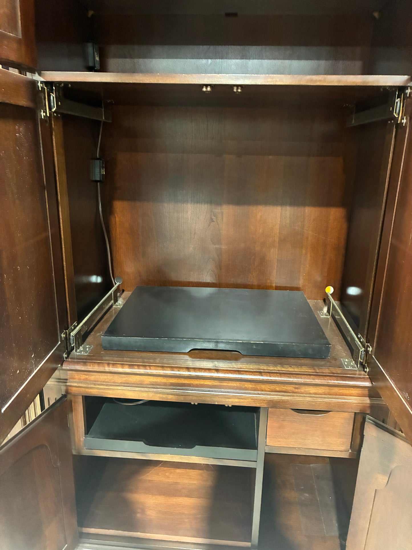 Pennsylvania House Entertainment Armoire