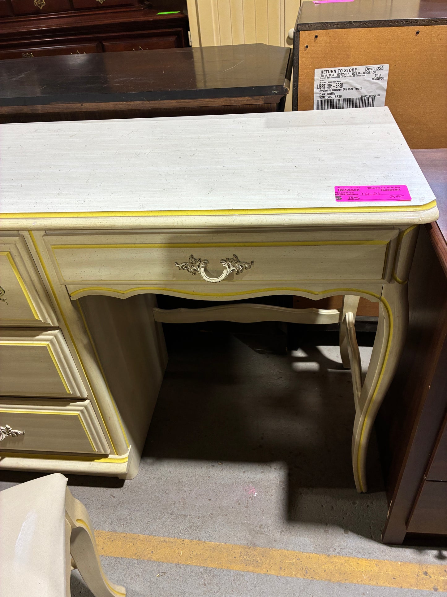 Henry Link Vintage Vanity Desk with Chair