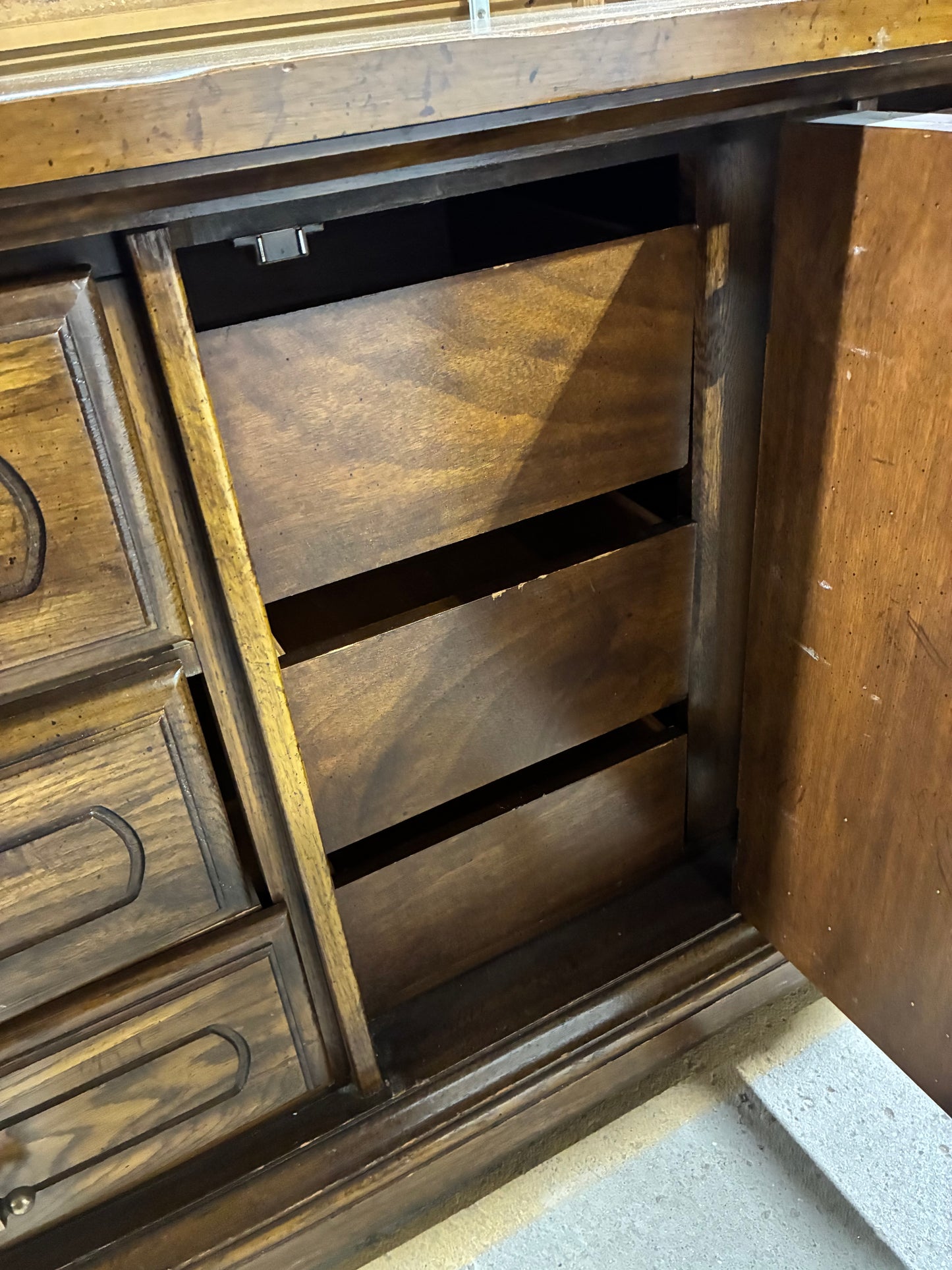 Rustic Oak Storage Credenza with Hidden Drawer Cabinet