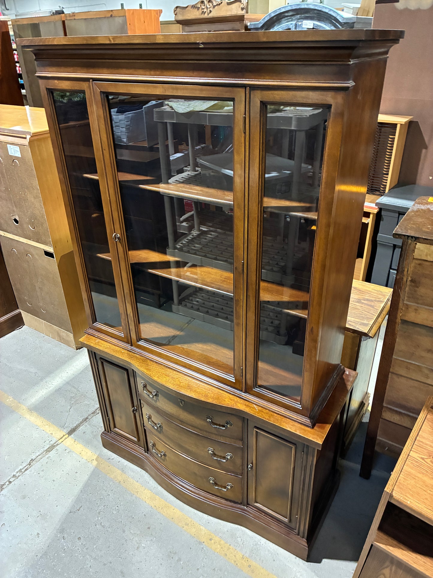 Traditional Lighted China Cabinet with Curved Front Drawers