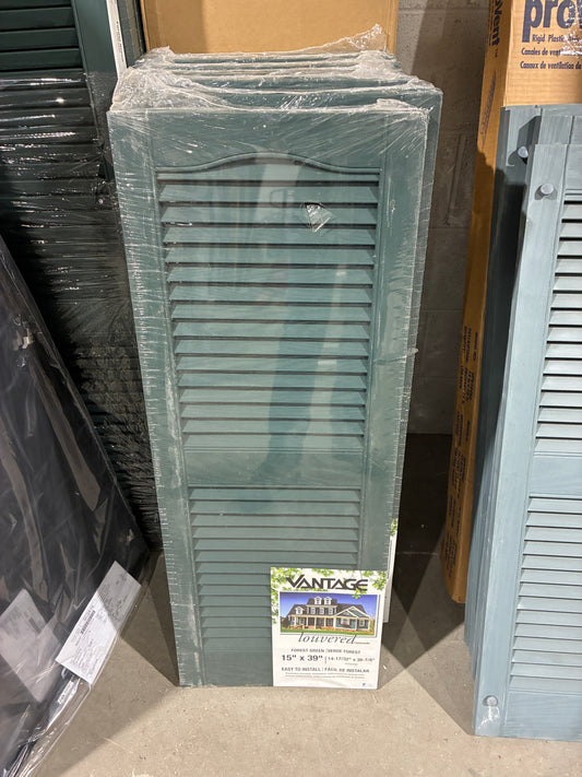Vantage Louvered Exterior Shutters – Forest Green (15" x 39")