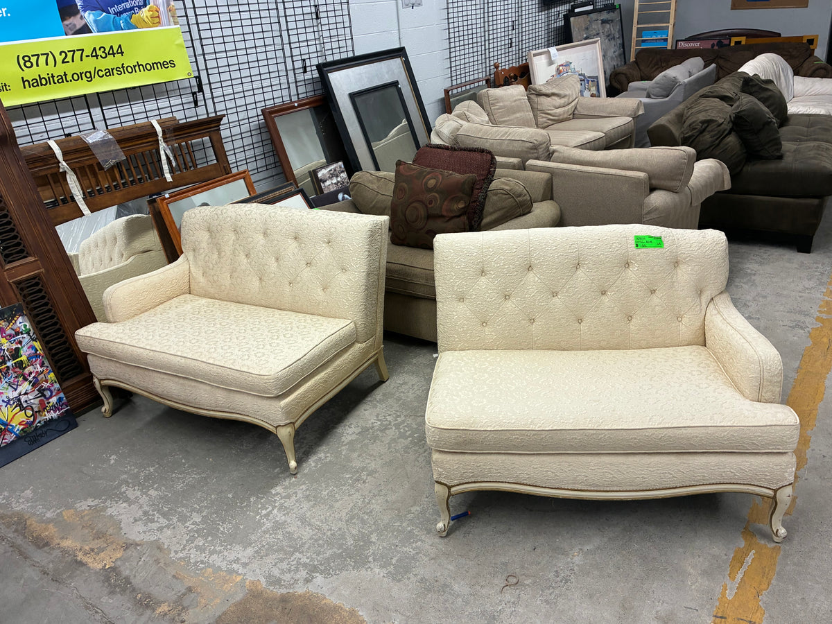 Vintage Cream Tufted Sectional Sofa