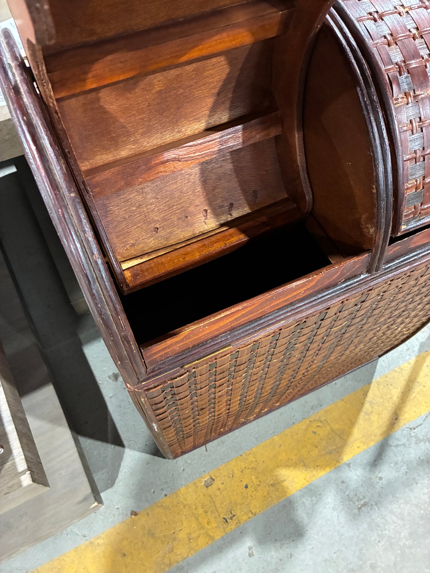 Woven Dual-Sided Laundry Hamper Cabinet