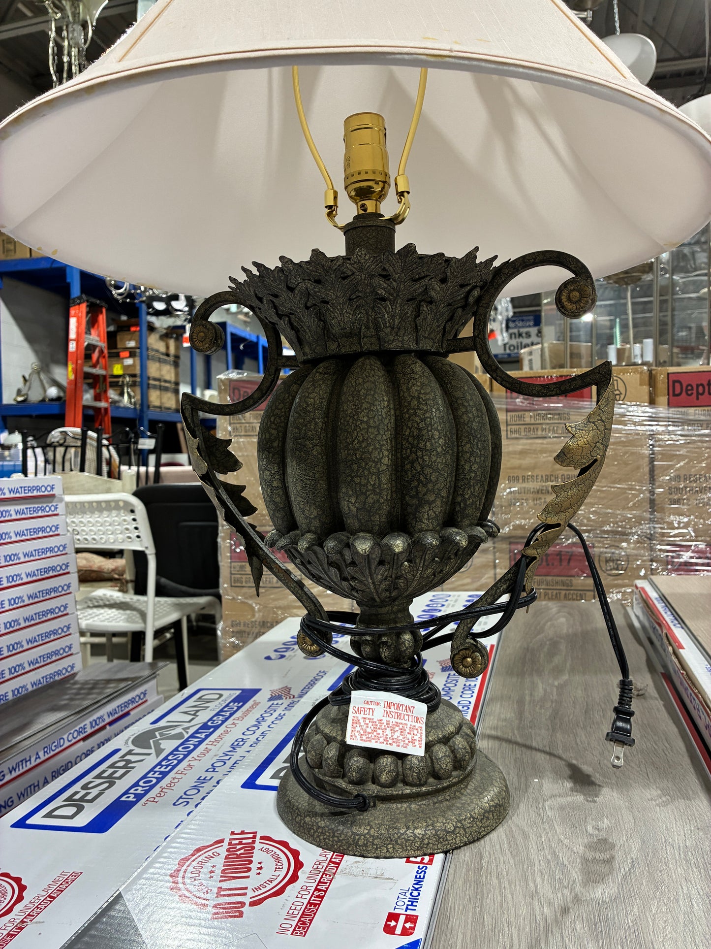 Decorative Table Lamp