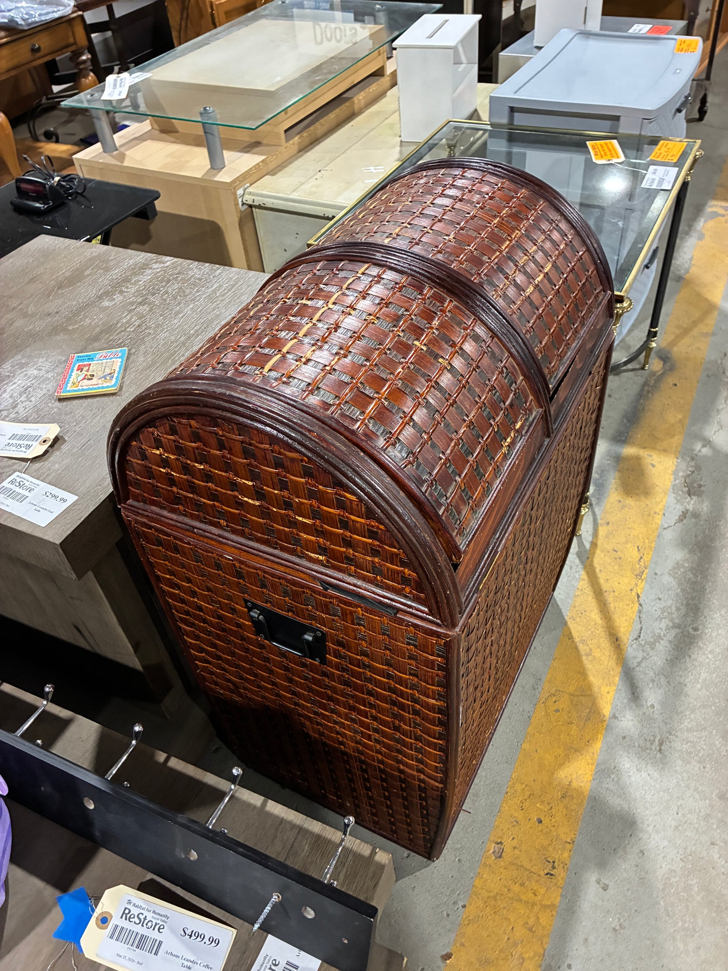 Woven Dual-Sided Laundry Hamper Cabinet