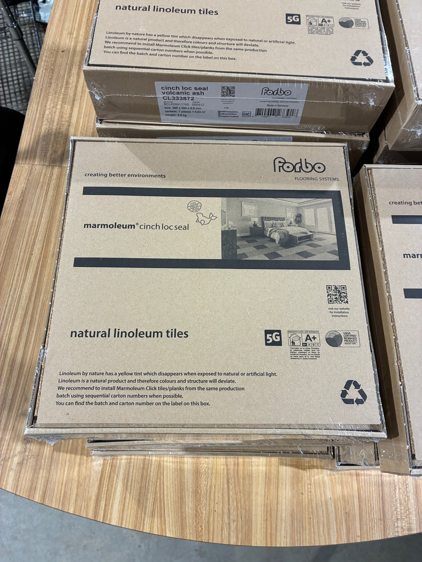 Forbo Marmoleum Cinch Loc Seal Linoleum Tile – Volcanic Ash