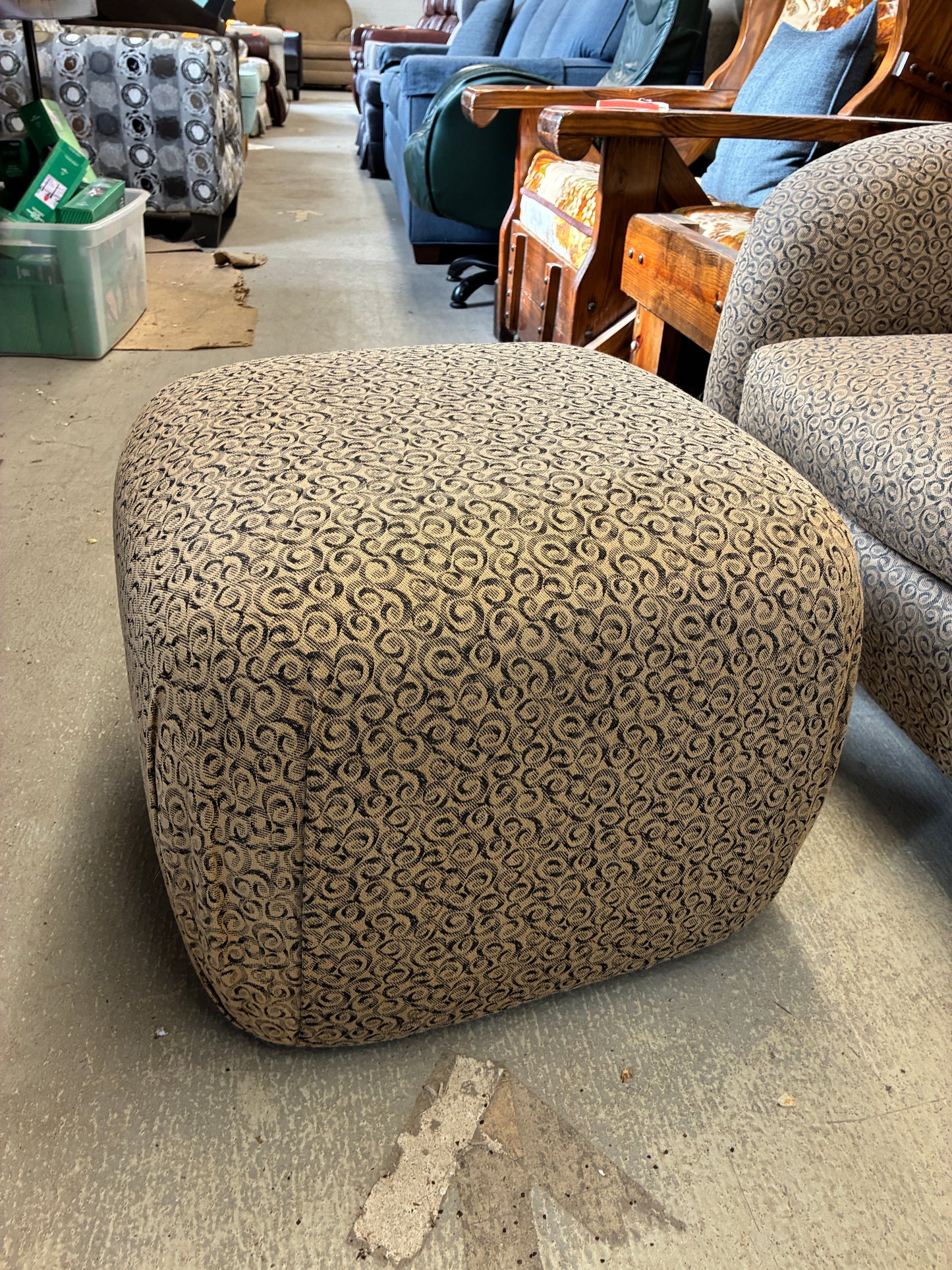 Patterned Accent Chair with Ottoman