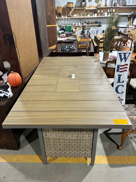 Outdoor Patio Fire Pit Table