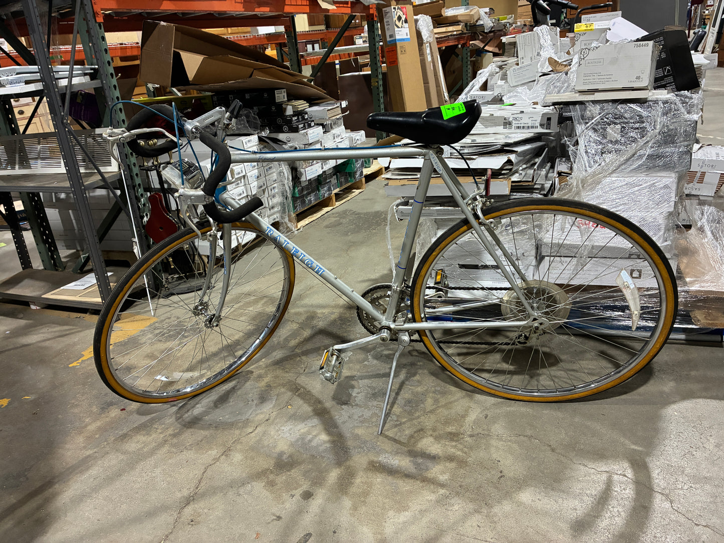 Vintage Raleigh Road Bike