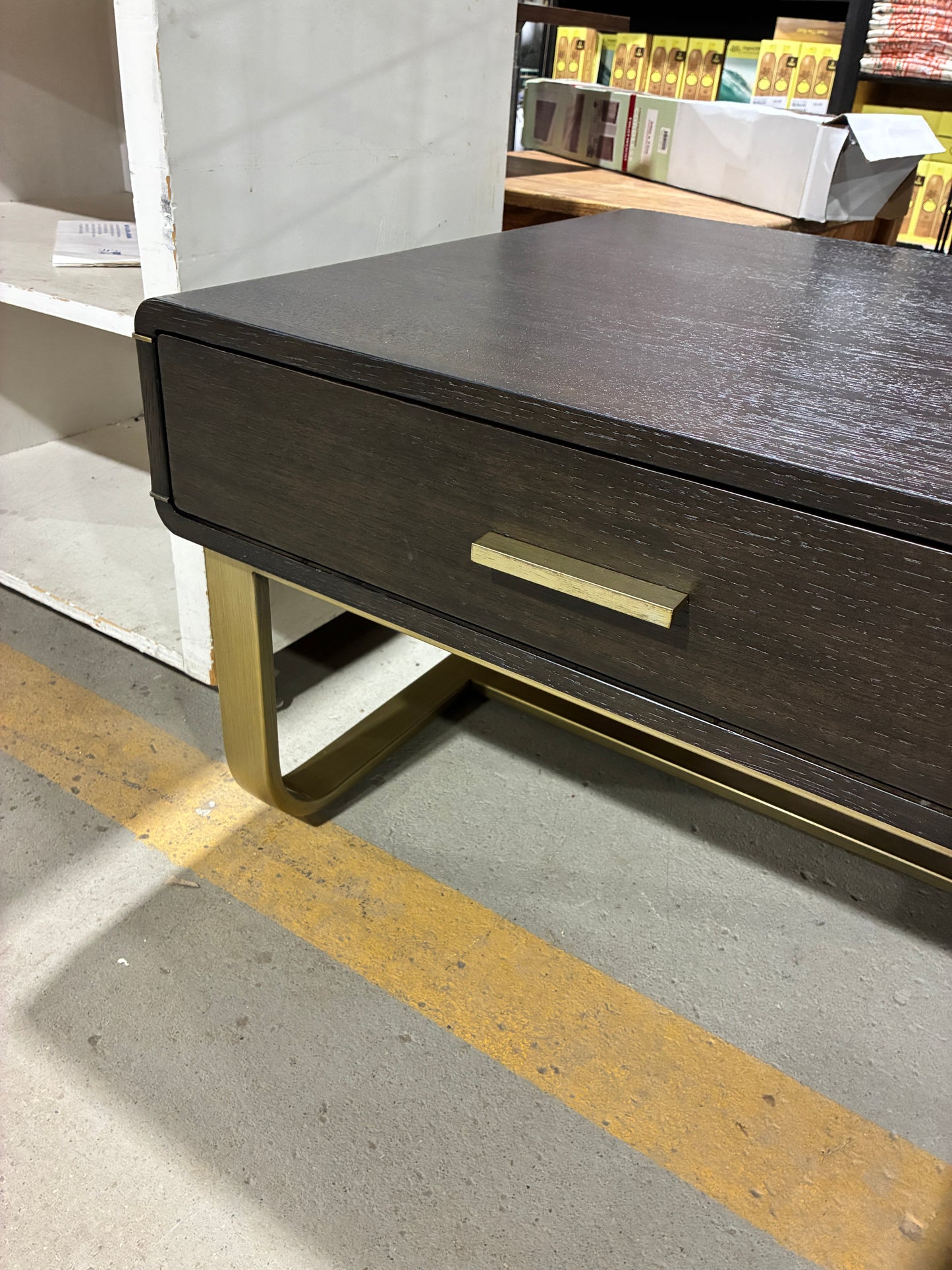 Hooker Furniture Metropolitan 2-Drawer Coffee Table