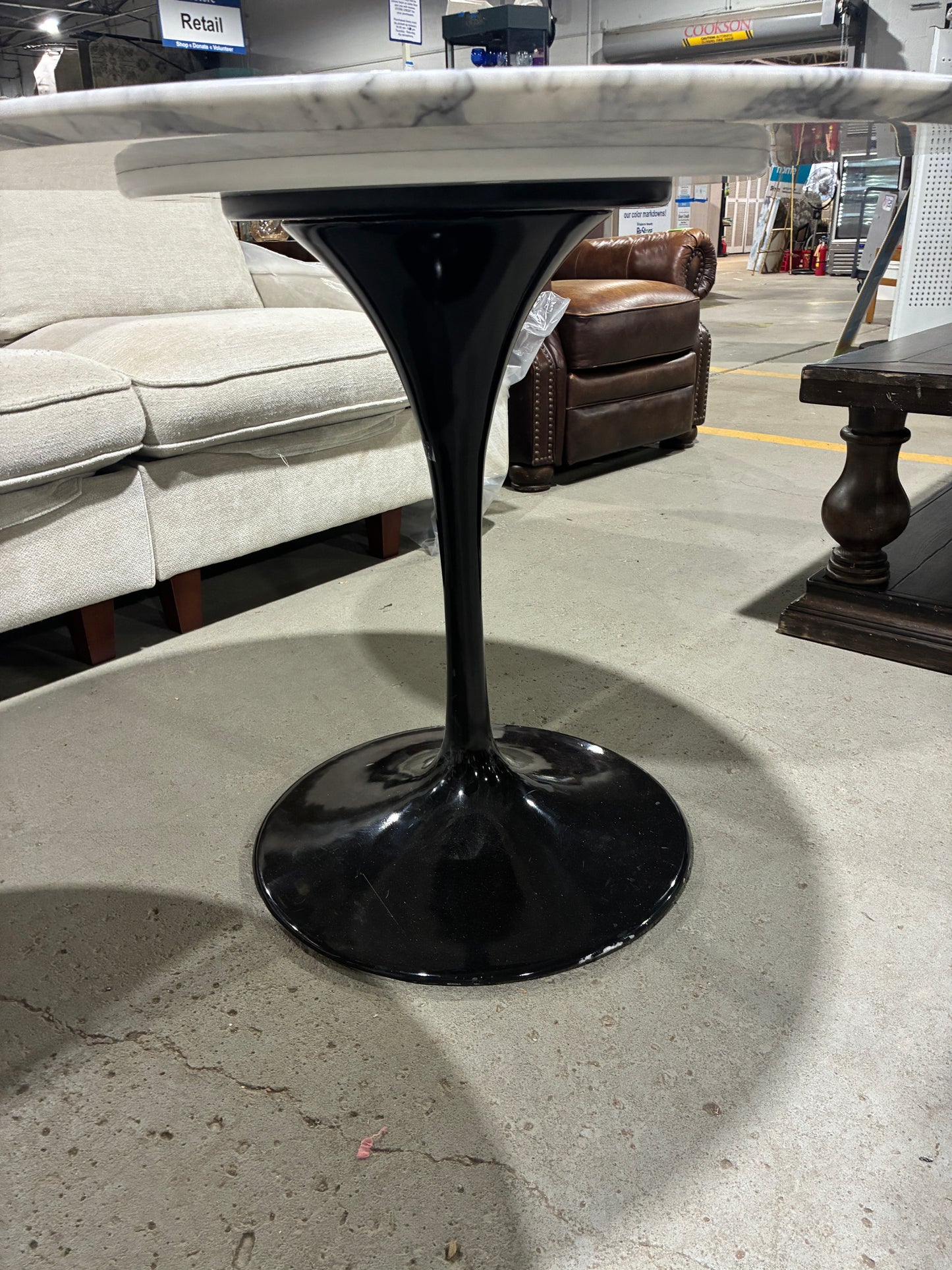 Round Marble Top Tulip Pedestal Table