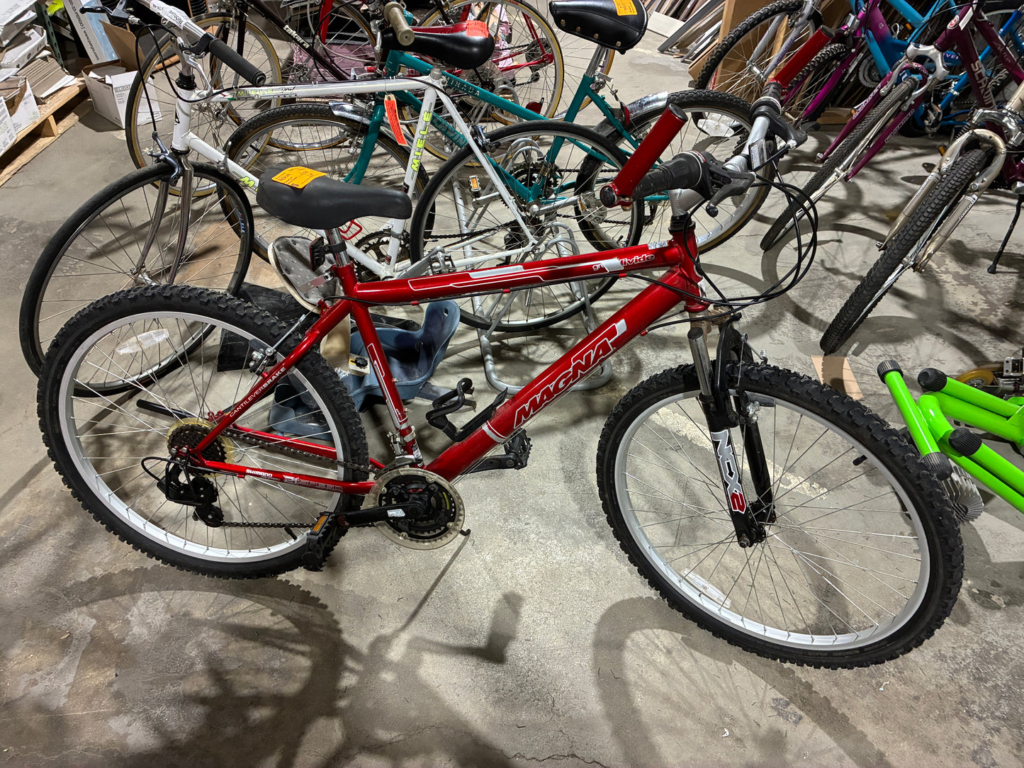 Red Magna Great Divide Mountain Bike