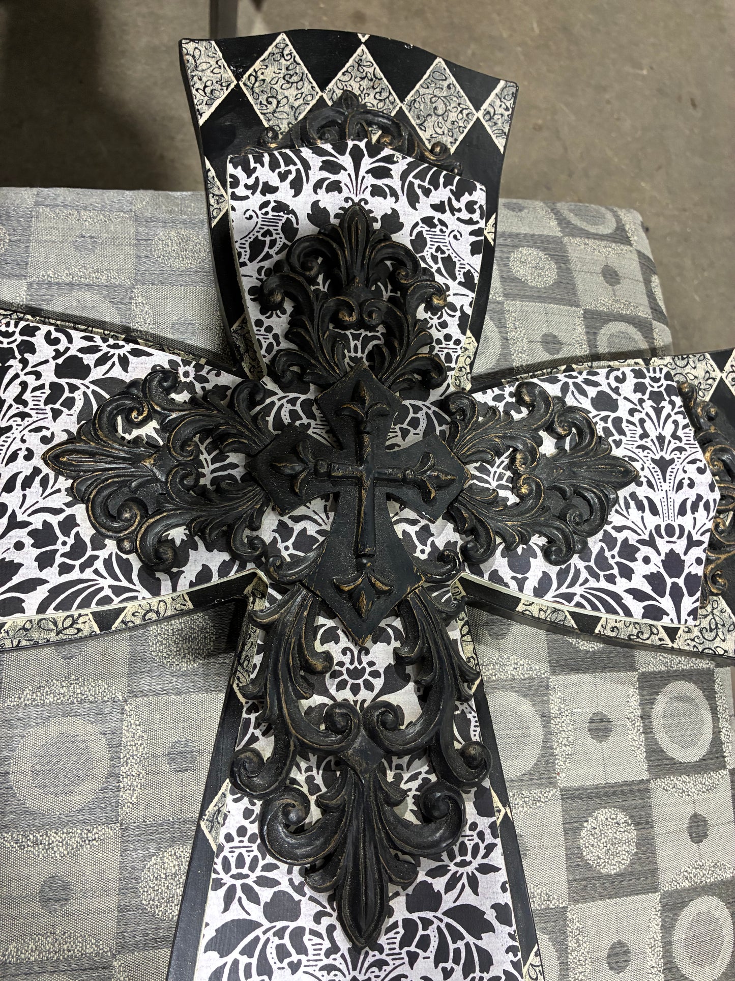 Decorative Black & White Ornate Wall Cross
