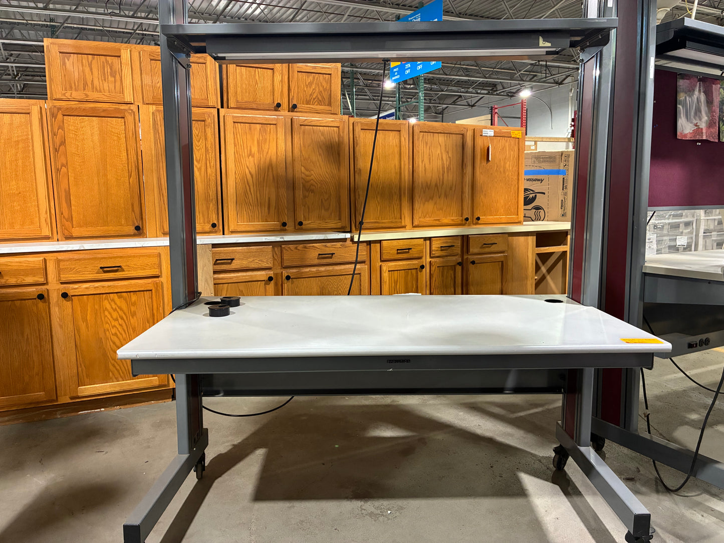Commercial Mobile Workstation Desk with Overhead Task Light