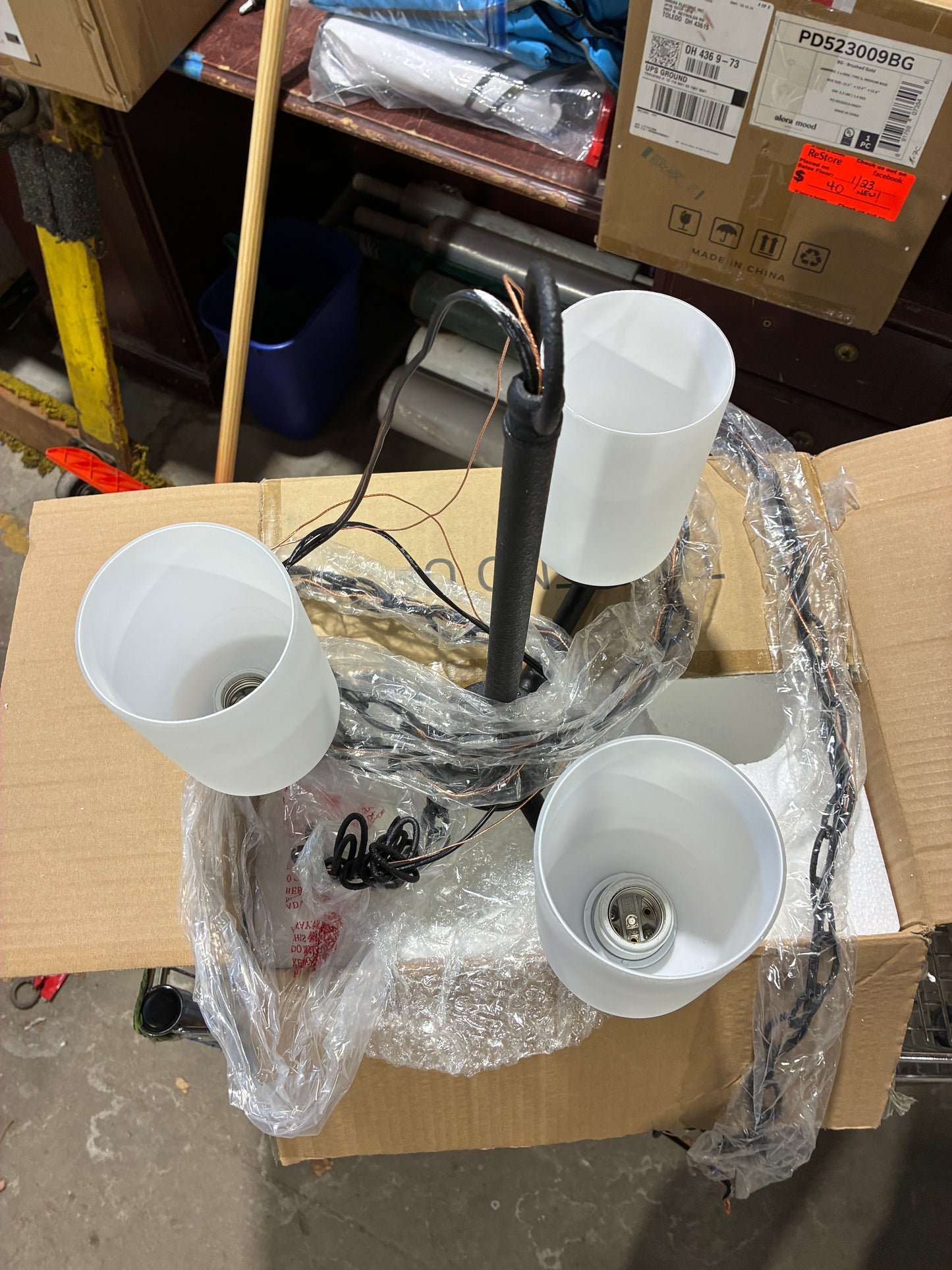 Generation Lighting 3 Light Chandelier (Model 31160-839)