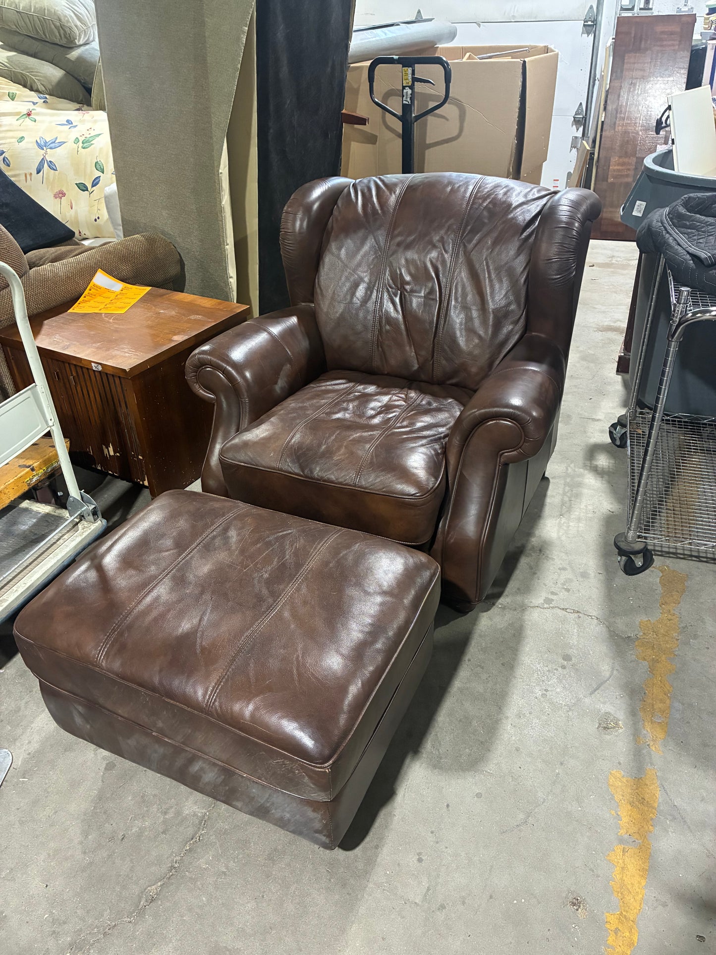 Flexsteel Latitudes Leather Chair with Ottoman