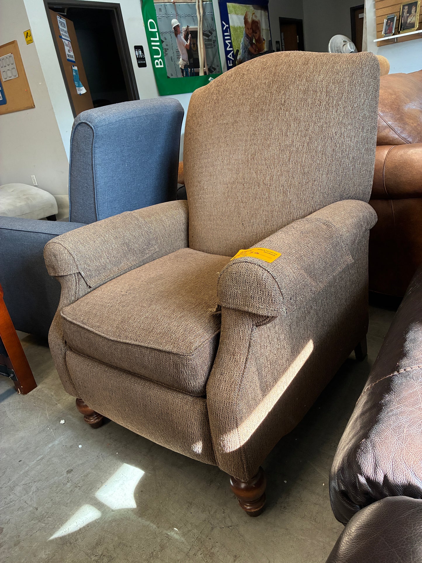Traditional Upholstered Recliner Chair