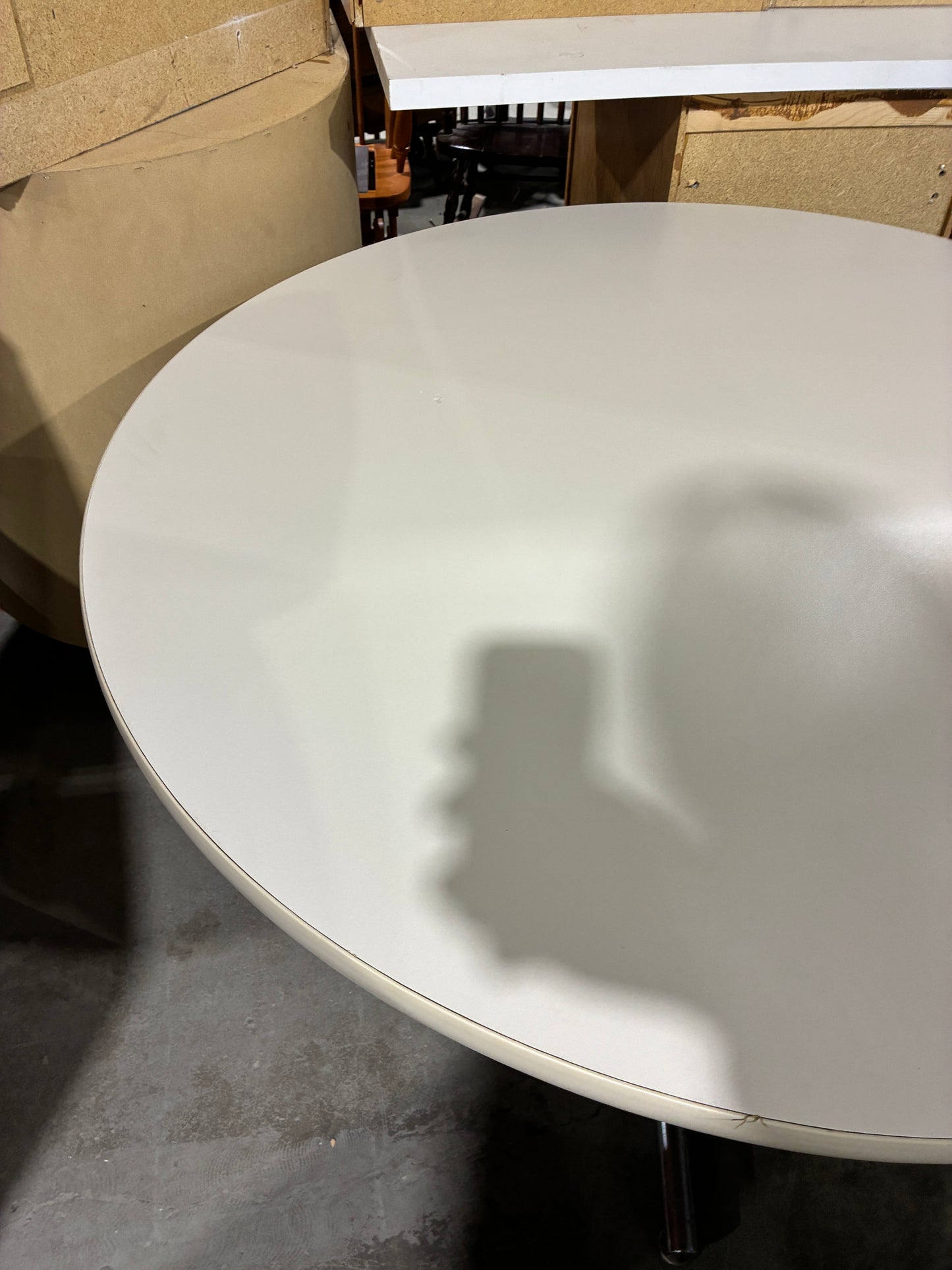 Round Pedestal Dining Table | 48" Diameter x 29" Tall