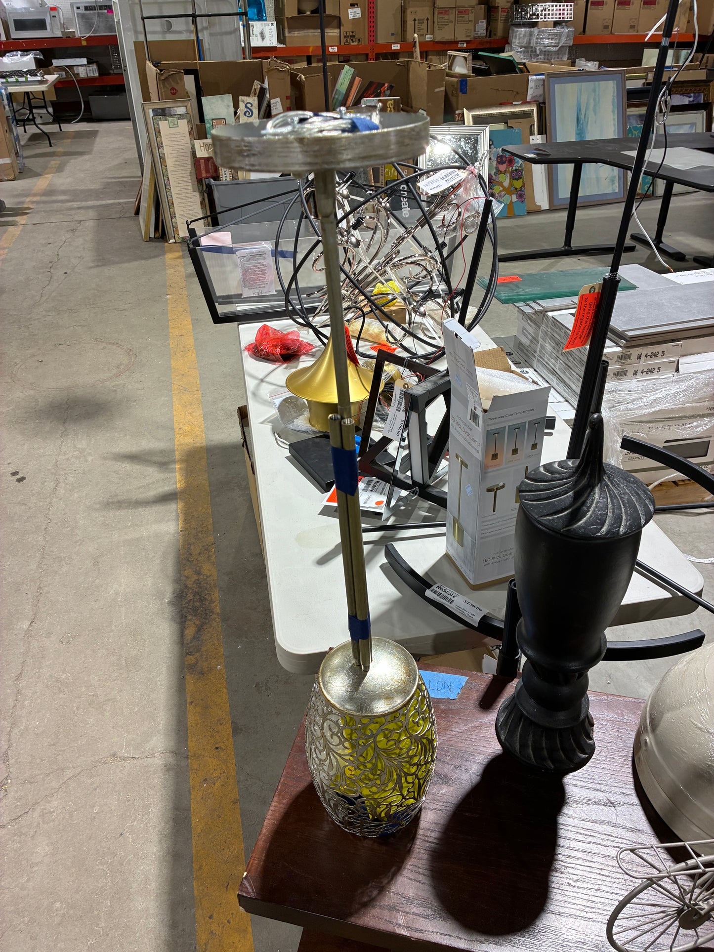 Decorative Metal and Glass Hanging Pendant Light