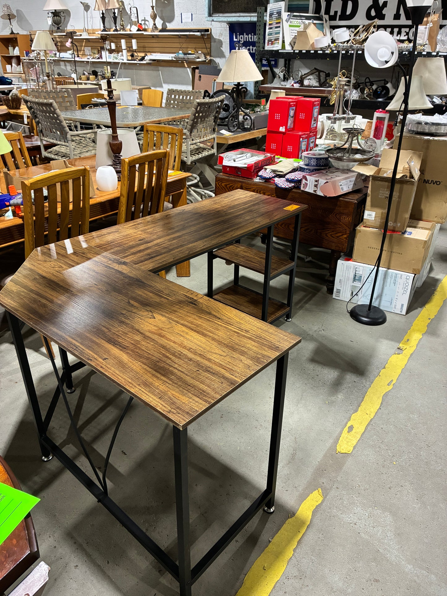 Rustic L-Shaped Corner Computer Desk with Storage Shelves