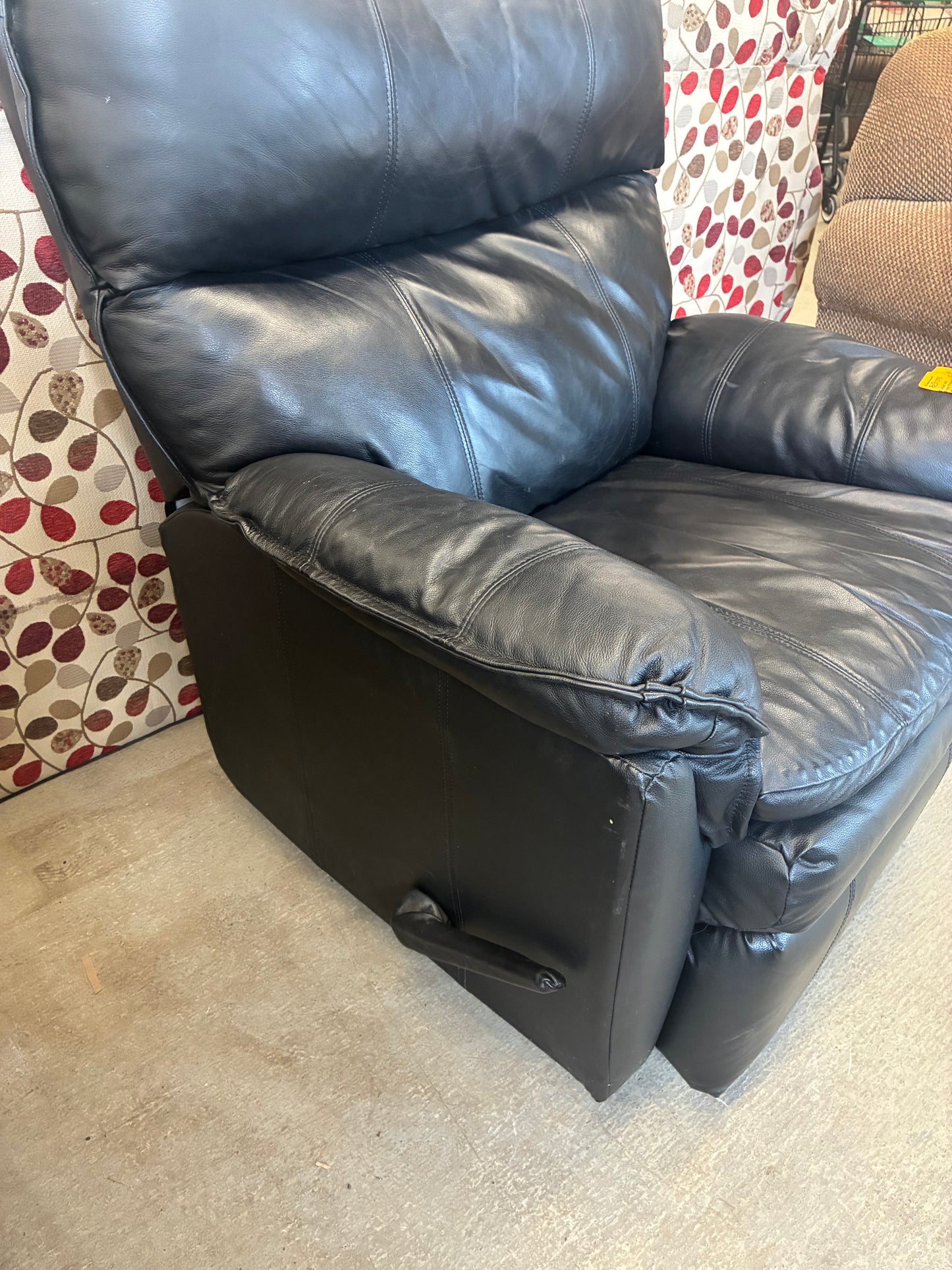 Lane Leather Recliner Chair