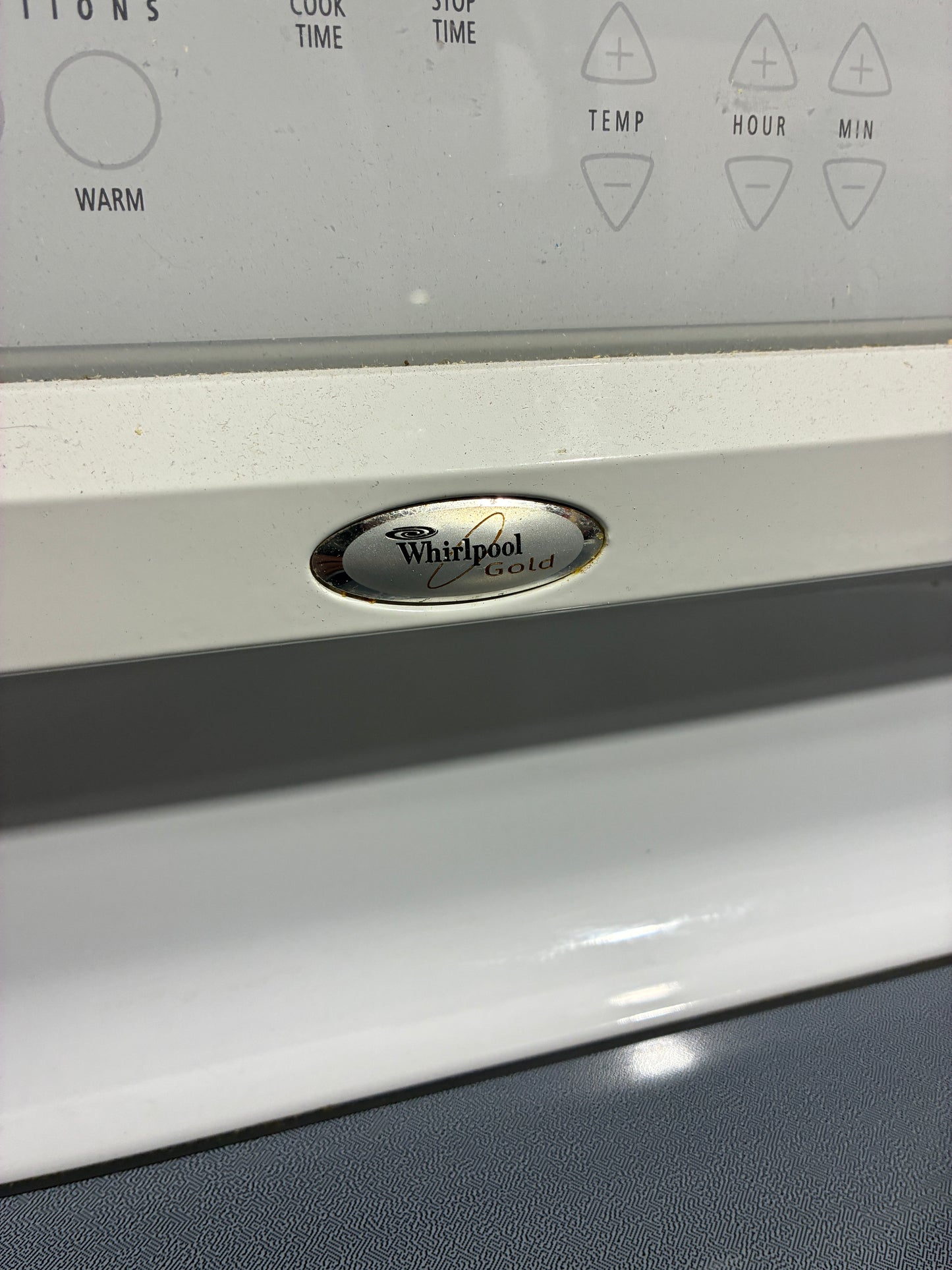 Whirlpool Electric Glass Top Range