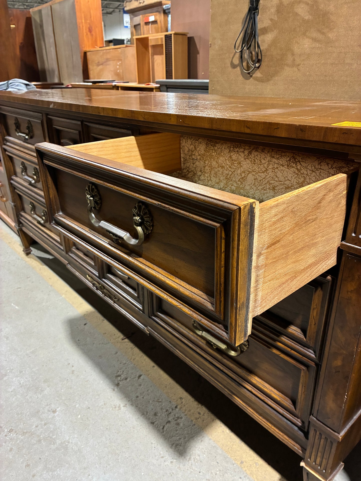 Traditional Wood Sideboard Buffet Cabinet