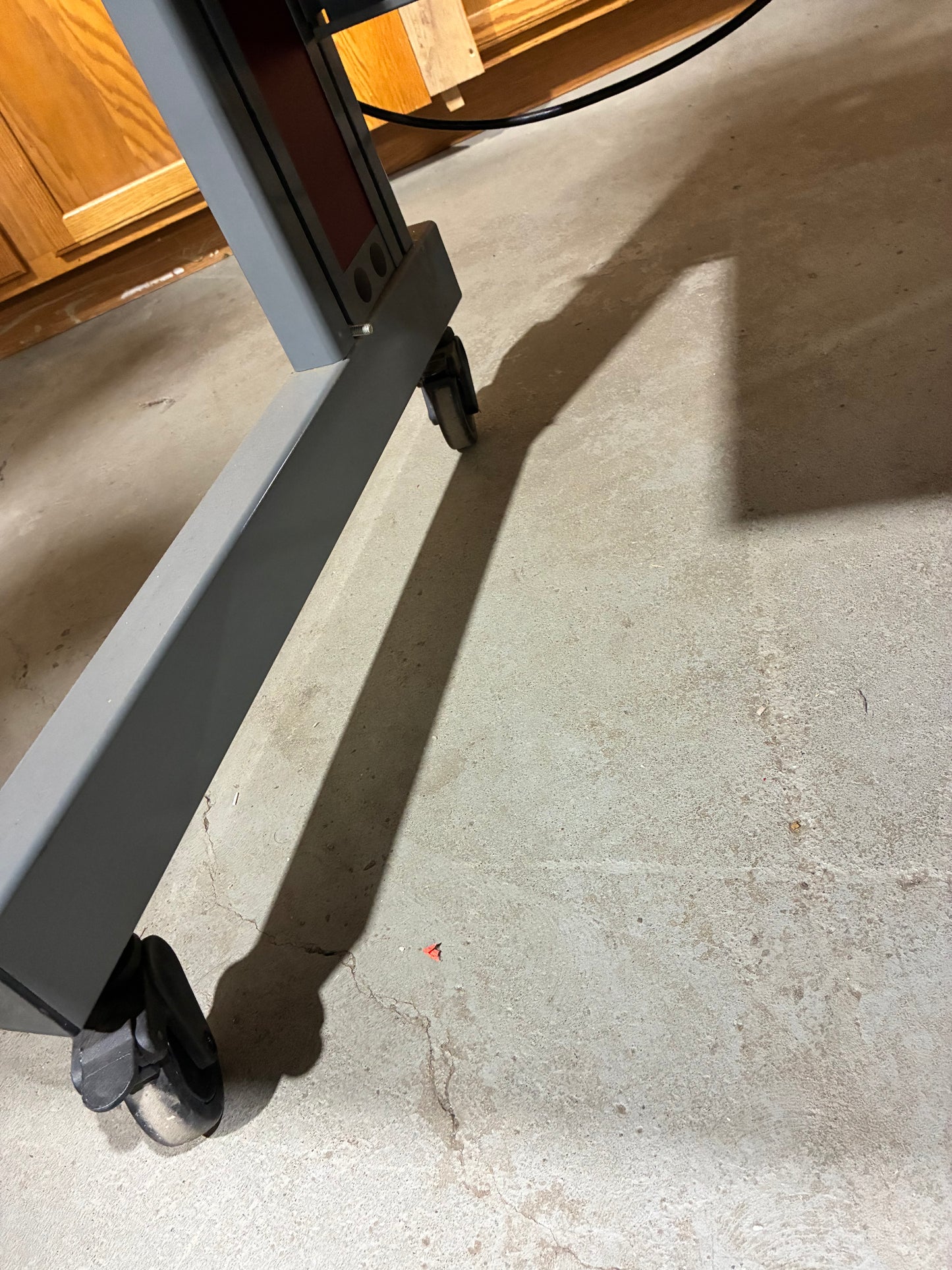 Commercial Mobile Workstation Desk with Overhead Task Light